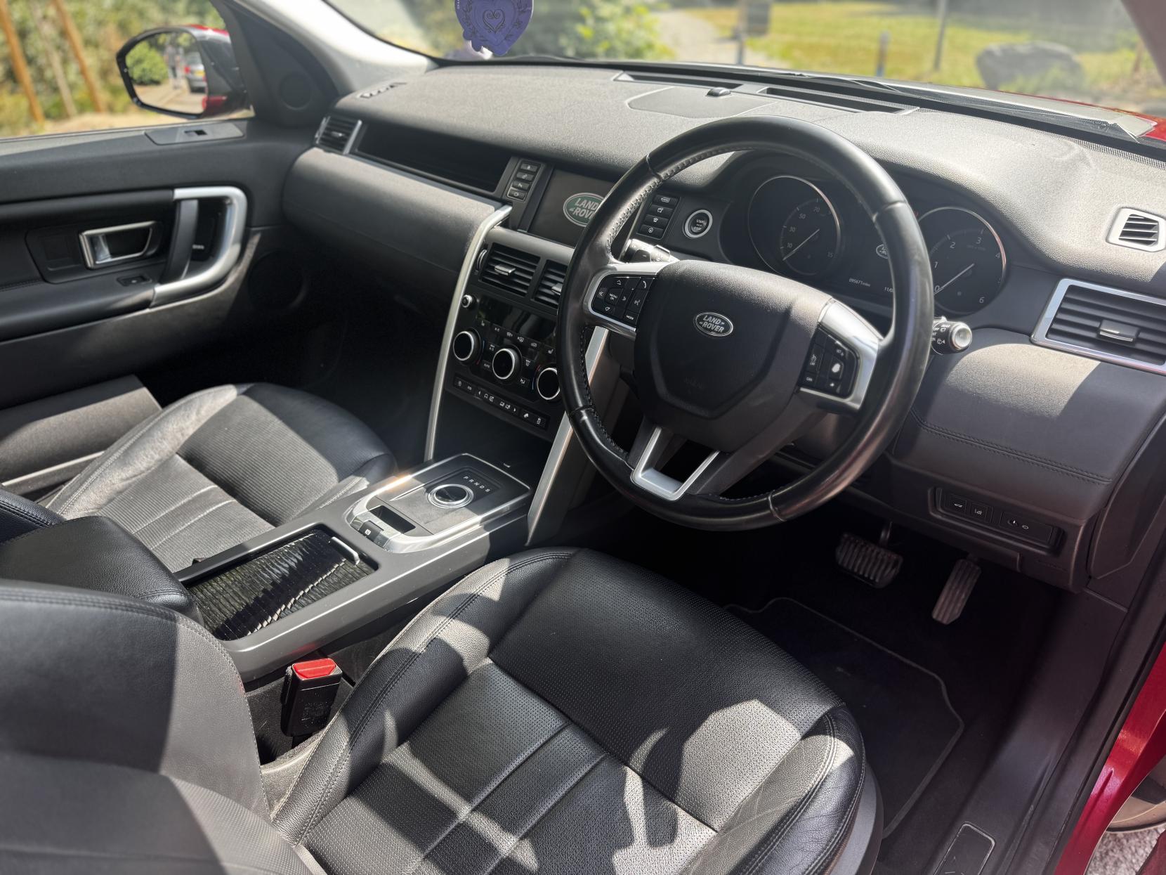 Land Rover Discovery Sport 2.0 TD4 HSE SUV 5dr Diesel Auto 4WD Euro 6 (s/s) (180 ps)