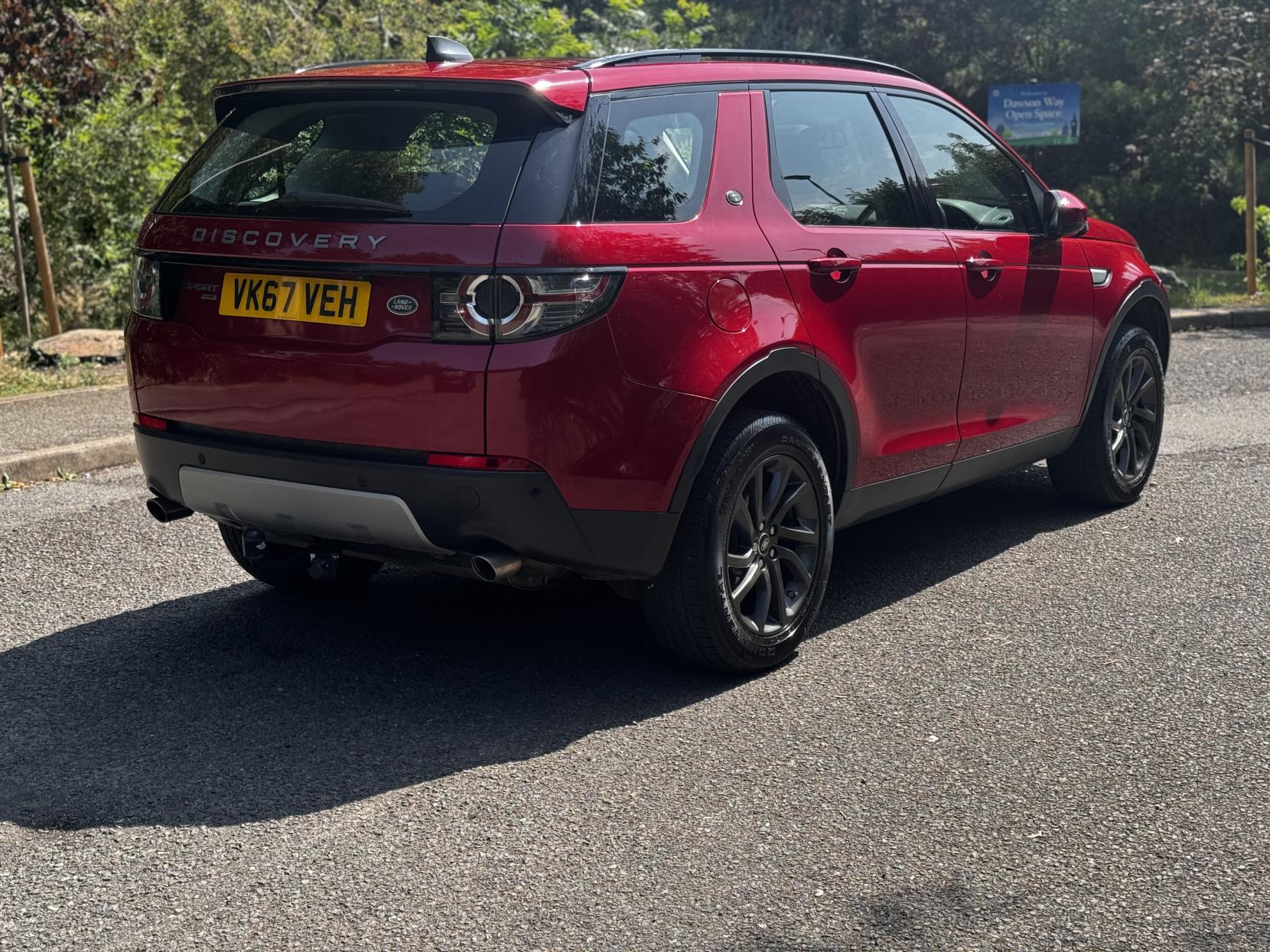 Land Rover Discovery Sport 2.0 TD4 HSE SUV 5dr Diesel Auto 4WD Euro 6 (s/s) (180 ps)