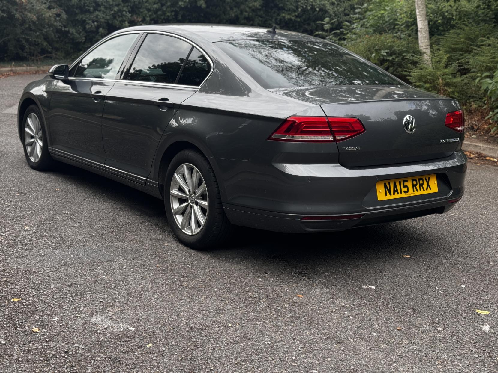 Volkswagen Passat 2.0 TDI BlueMotion Tech SE Business Saloon 4dr Diesel Manual Euro 6 (s/s) (150 ps)