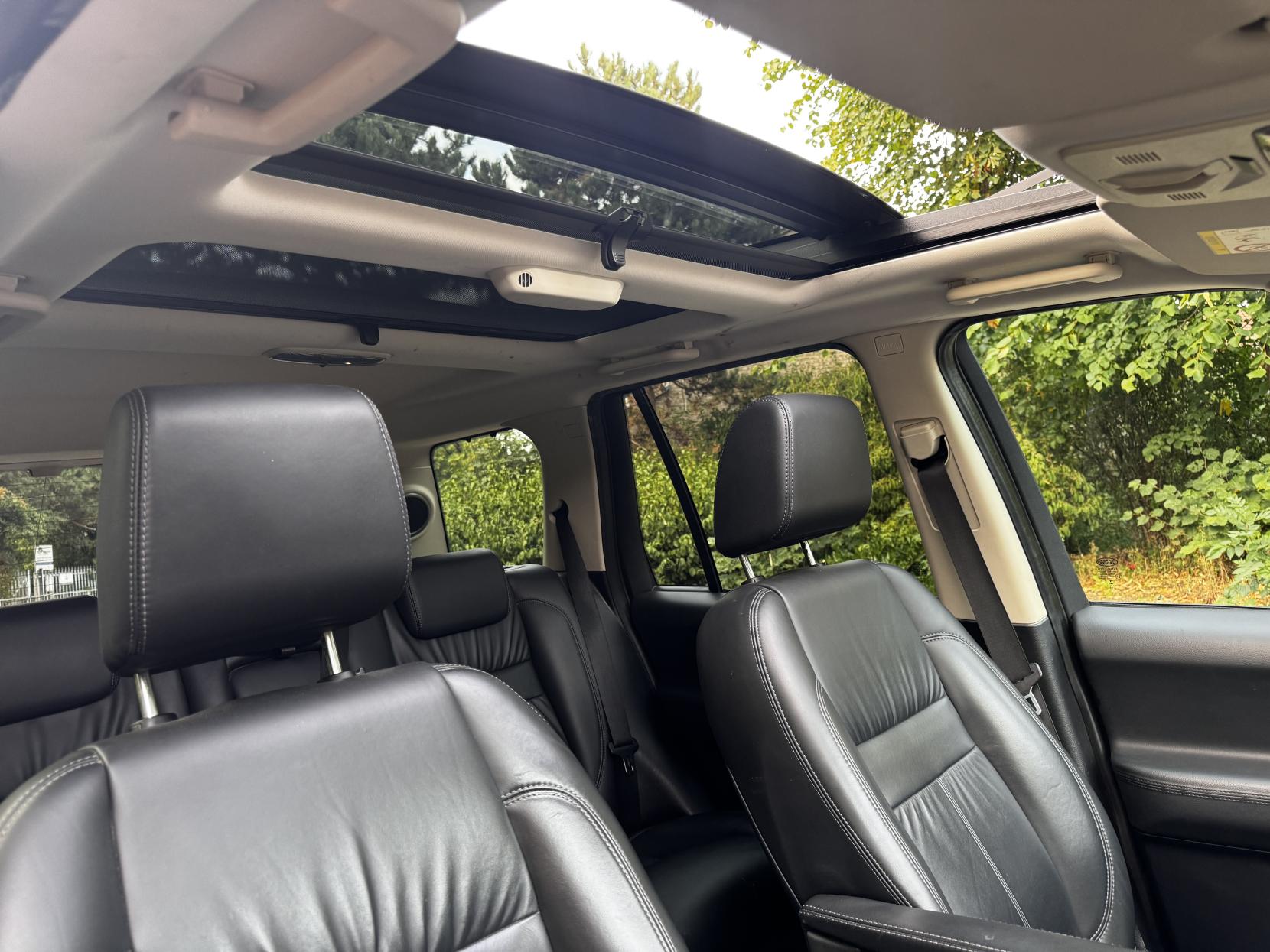 Land Rover Freelander 2 2.2 SD4 Metropolis SUV 5dr Diesel CommandShift 4WD Euro 5 (190 ps)