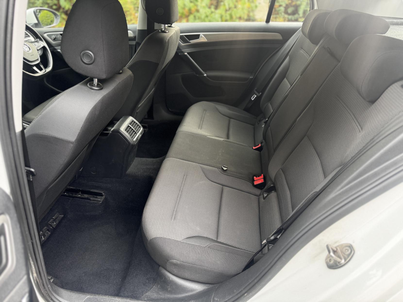 Volkswagen Golf 1.6 TDI BlueMotion Tech Match Hatchback 5dr Diesel Manual Euro 6 (s/s) (110 ps)