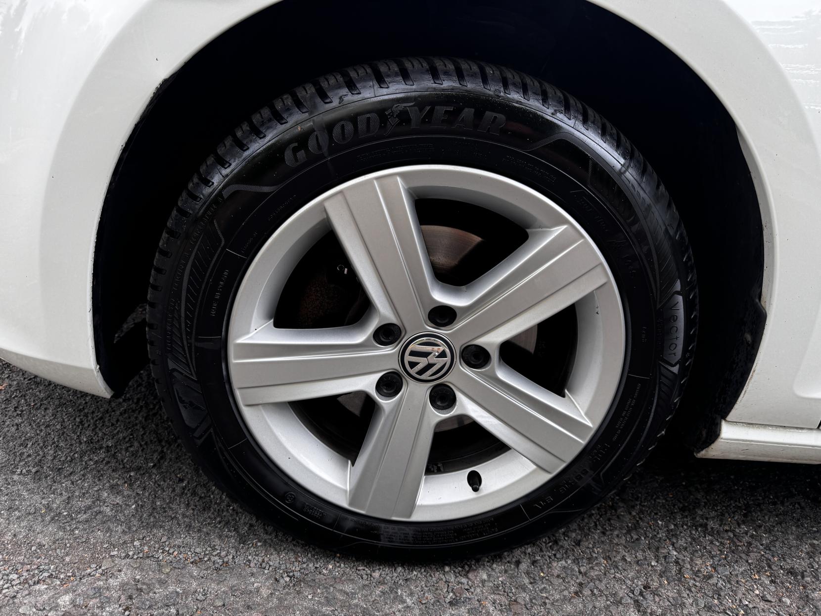 Volkswagen Golf 1.6 TDI BlueMotion Tech Match Hatchback 5dr Diesel Manual Euro 6 (s/s) (110 ps)