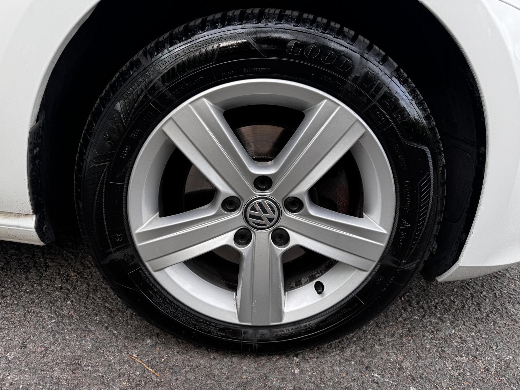 Volkswagen Golf 1.6 TDI BlueMotion Tech Match Hatchback 5dr Diesel Manual Euro 6 (s/s) (110 ps)