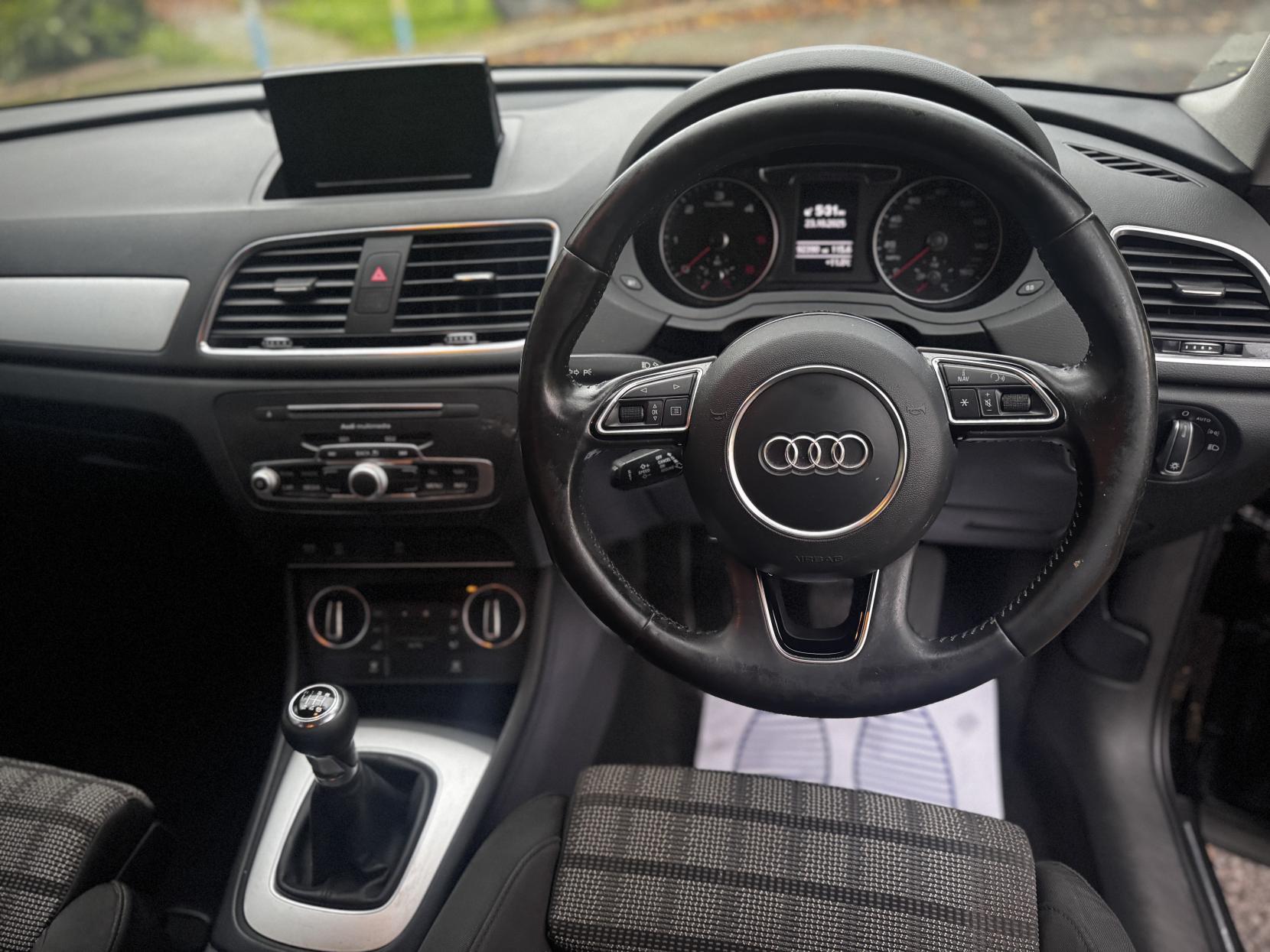 Audi Q3 2.0 TDI SE SUV 5dr Diesel Manual Euro 6 (s/s) (150 ps)