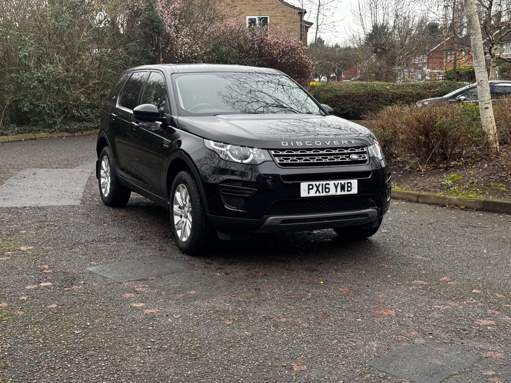 Land Rover Discovery Sport 2.0 TD4 SE SUV 5dr Diesel Auto 4WD Euro 6 (s/s) (180 ps)