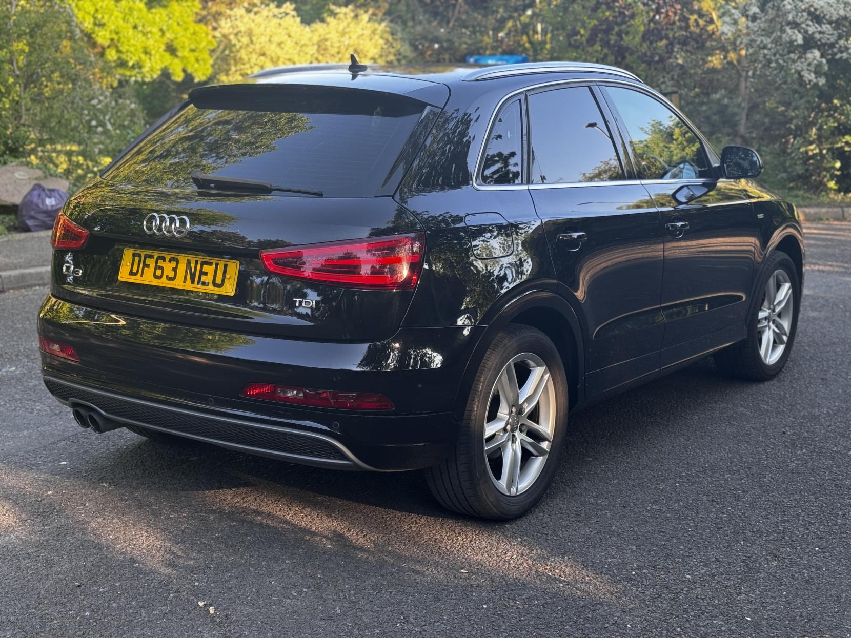 Audi Q3 2.0 TDI S line SUV 5dr Diesel Manual Euro 5 (s/s) (140 ps)