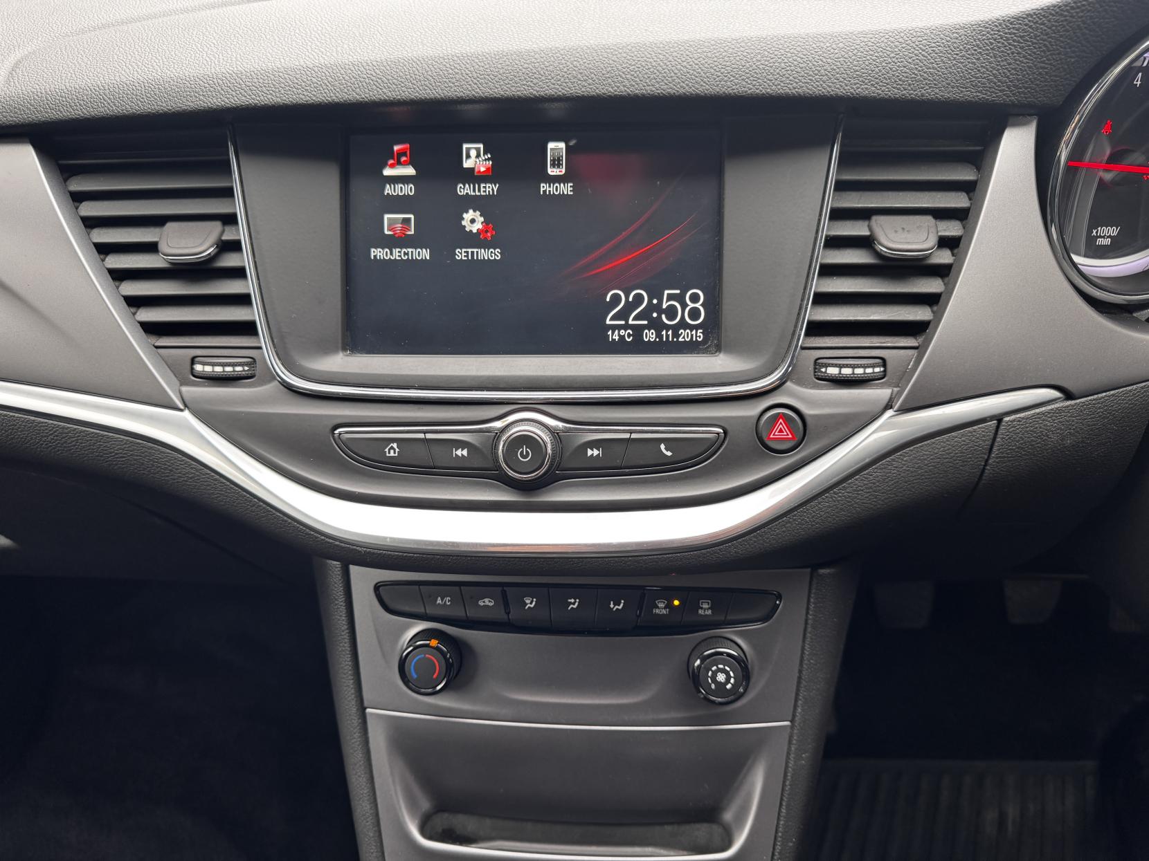Vauxhall Astra 1.4i Design Hatchback 5dr Petrol Manual Euro 6 (100 ps)