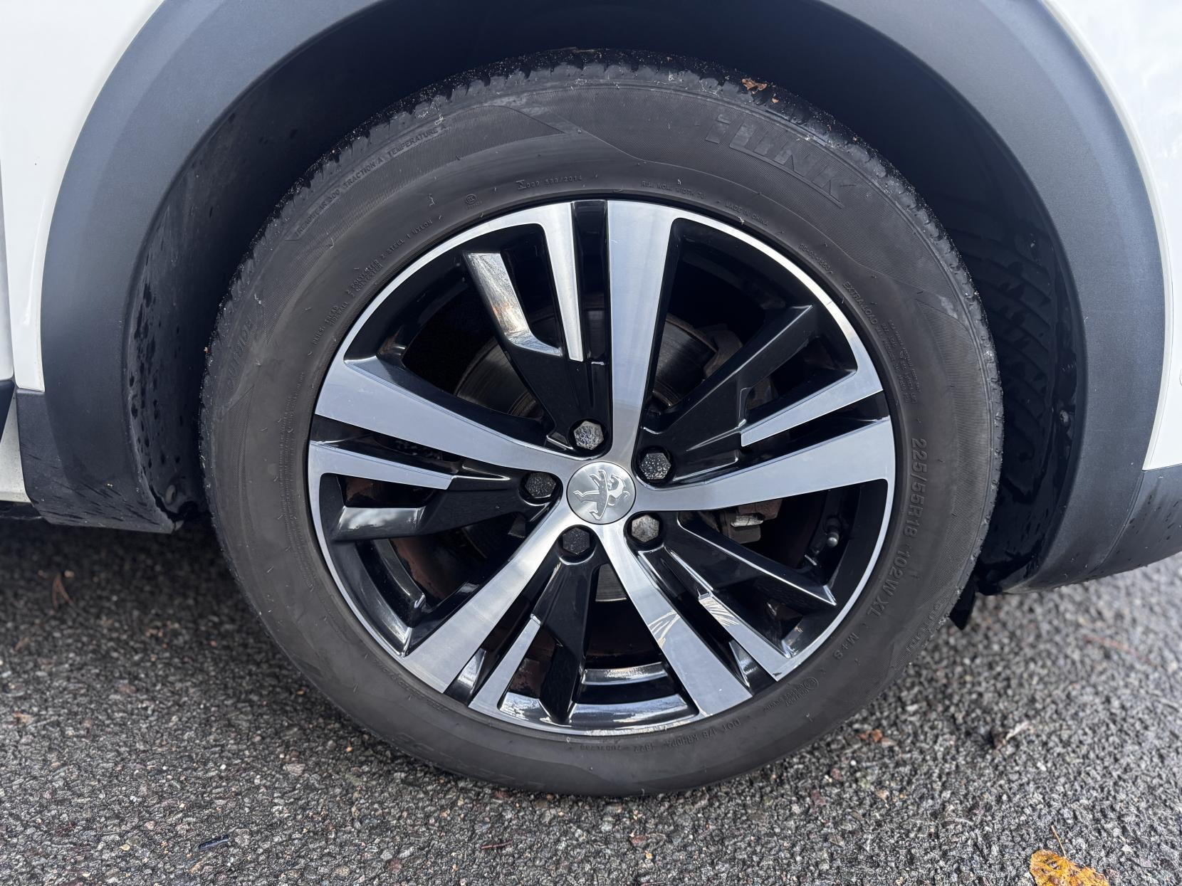 Peugeot 3008 1.2 PureTech Allure SUV 5dr Petrol EAT Euro 6 (s/s) (130 ps)