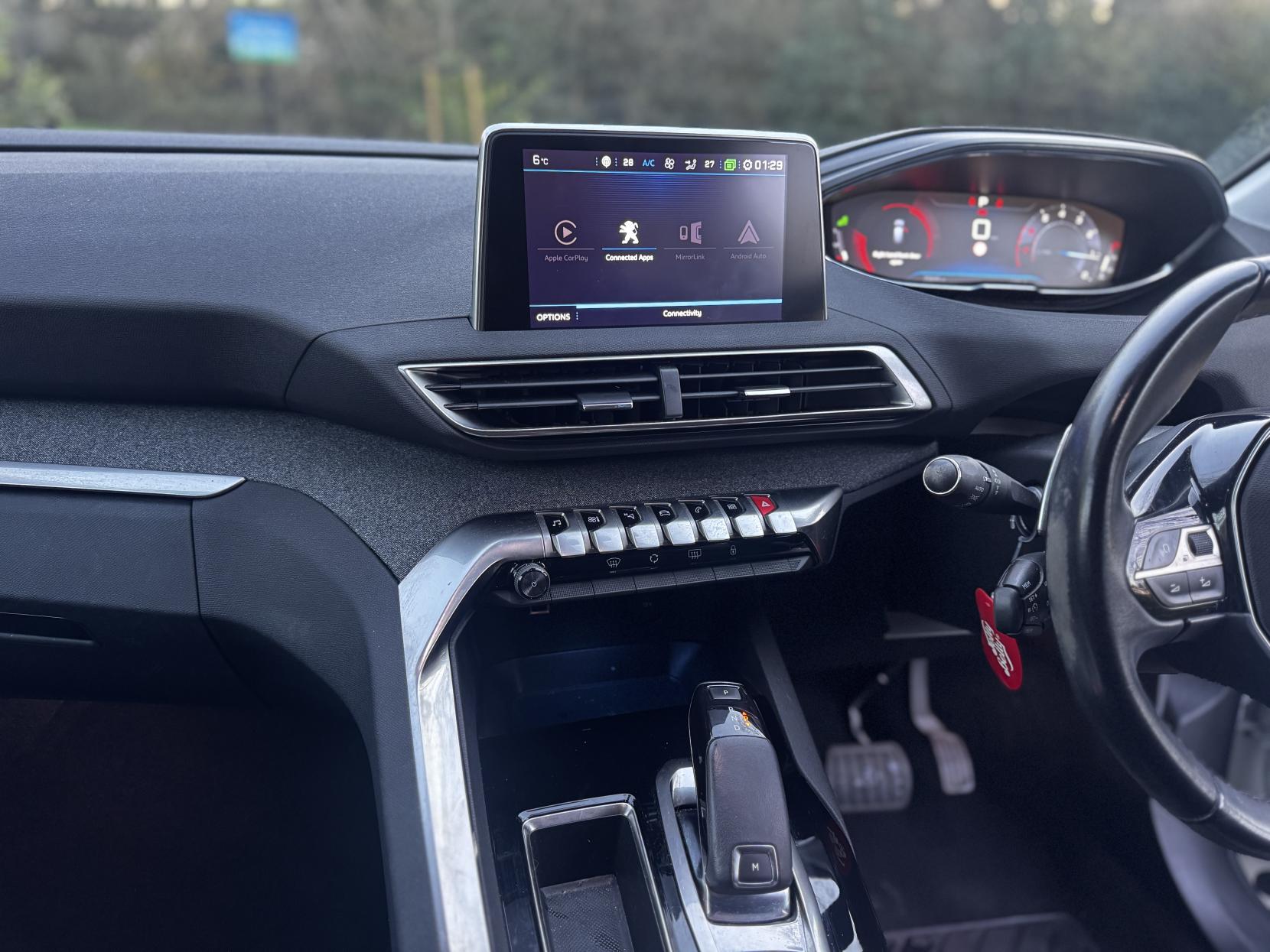 Peugeot 3008 1.2 PureTech Allure SUV 5dr Petrol EAT Euro 6 (s/s) (130 ps)