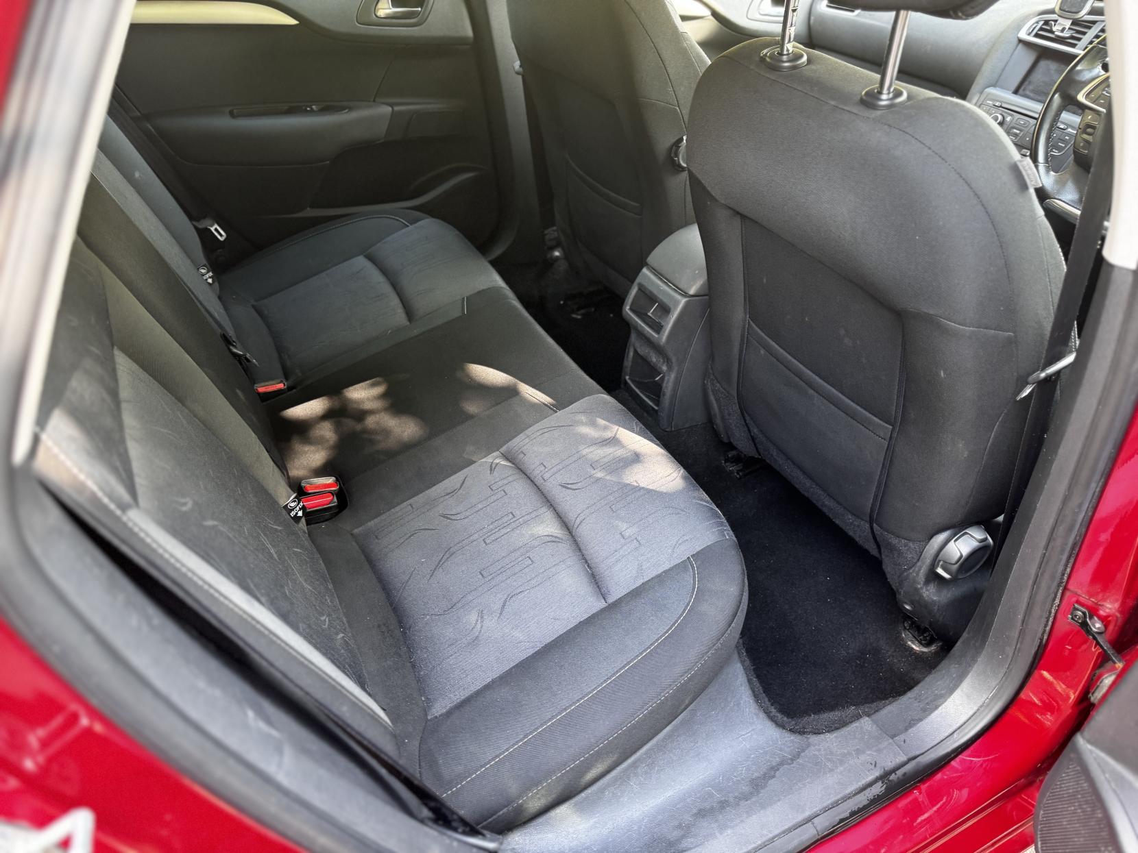 Citroen C4 1.6 HDi 16V VTR+ Hatchback 5dr Diesel Manual Euro 5 (90 ps)