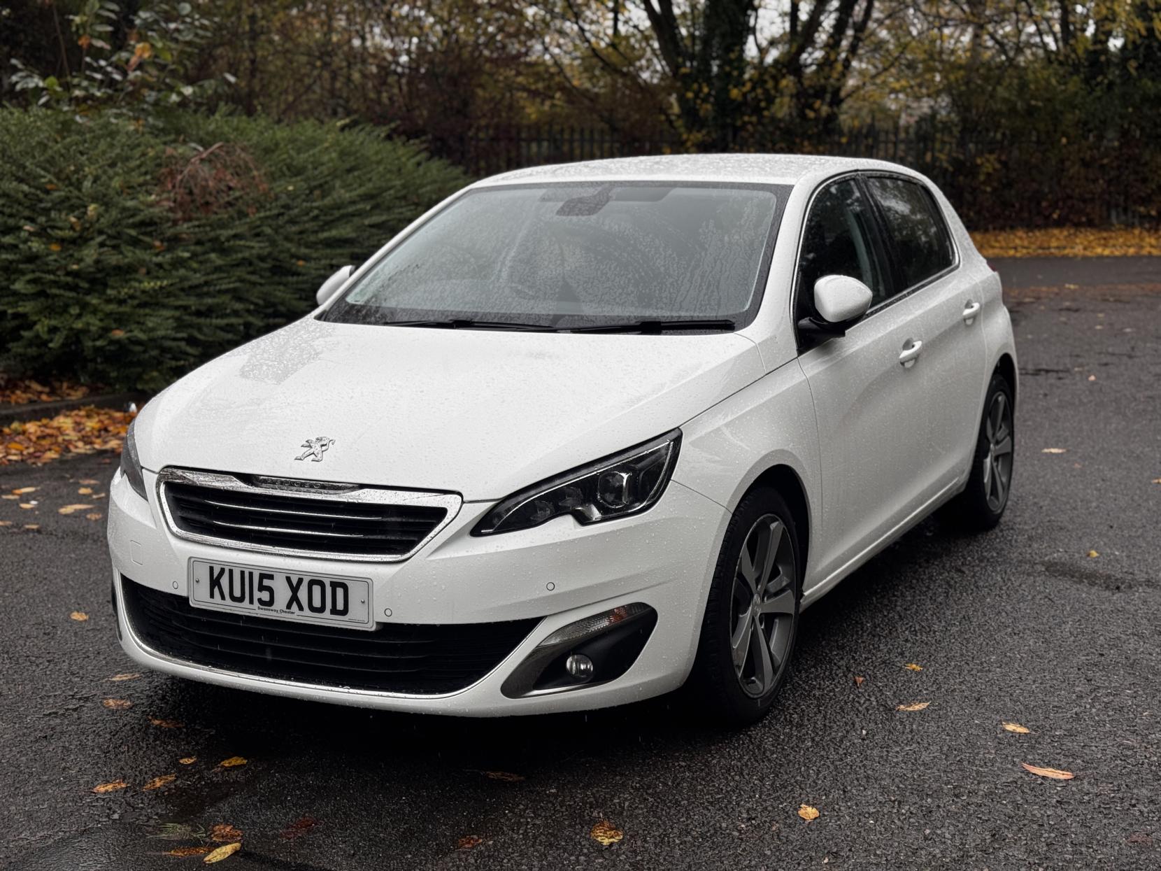 Peugeot 308 1.2 PureTech Allure Hatchback 5dr Petrol Manual Euro 6 (s/s) (130 ps)