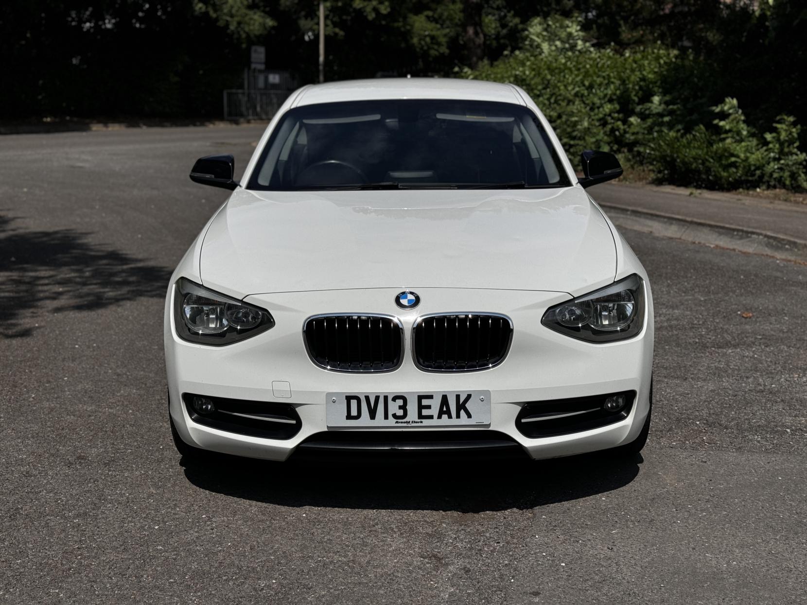 BMW 1 Series 1.6 116i Sport Hatchback 3dr Petrol Manual Euro 5 (s/s) (136 ps)