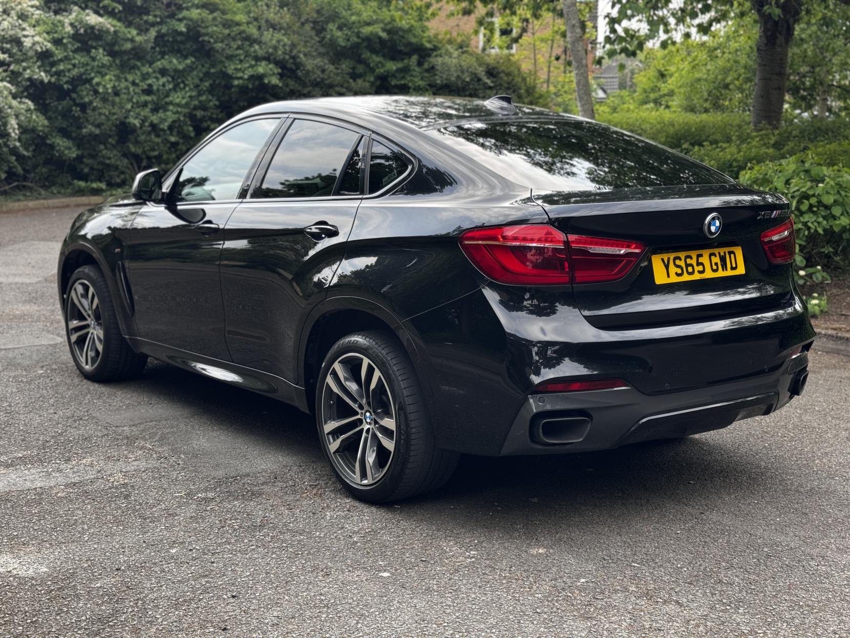 BMW X6 3.0 M50d SUV 5dr Diesel Auto xDrive Euro 6 (s/s) (381 ps)