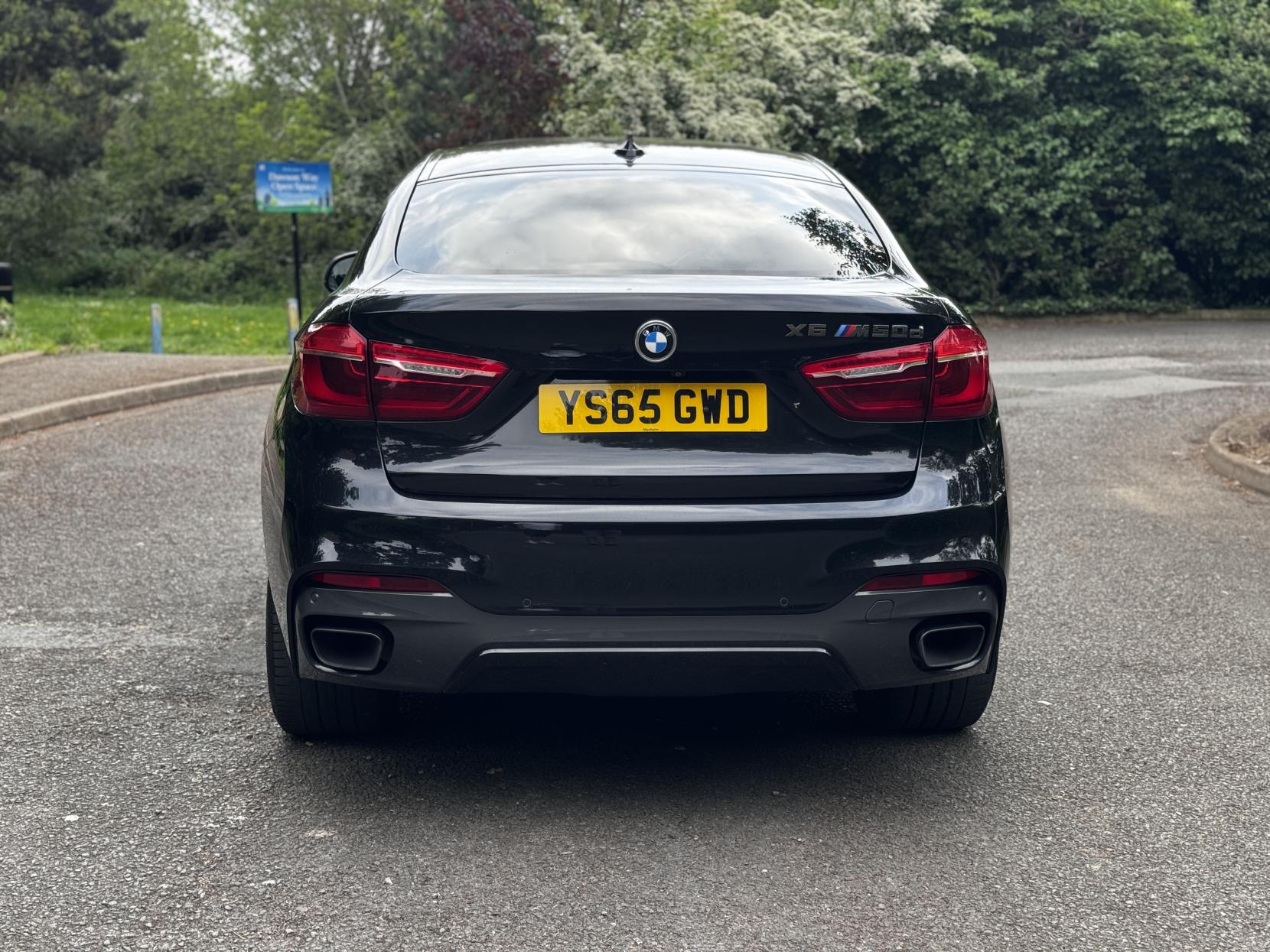 BMW X6 3.0 M50d SUV 5dr Diesel Auto xDrive Euro 6 (s/s) (381 ps)