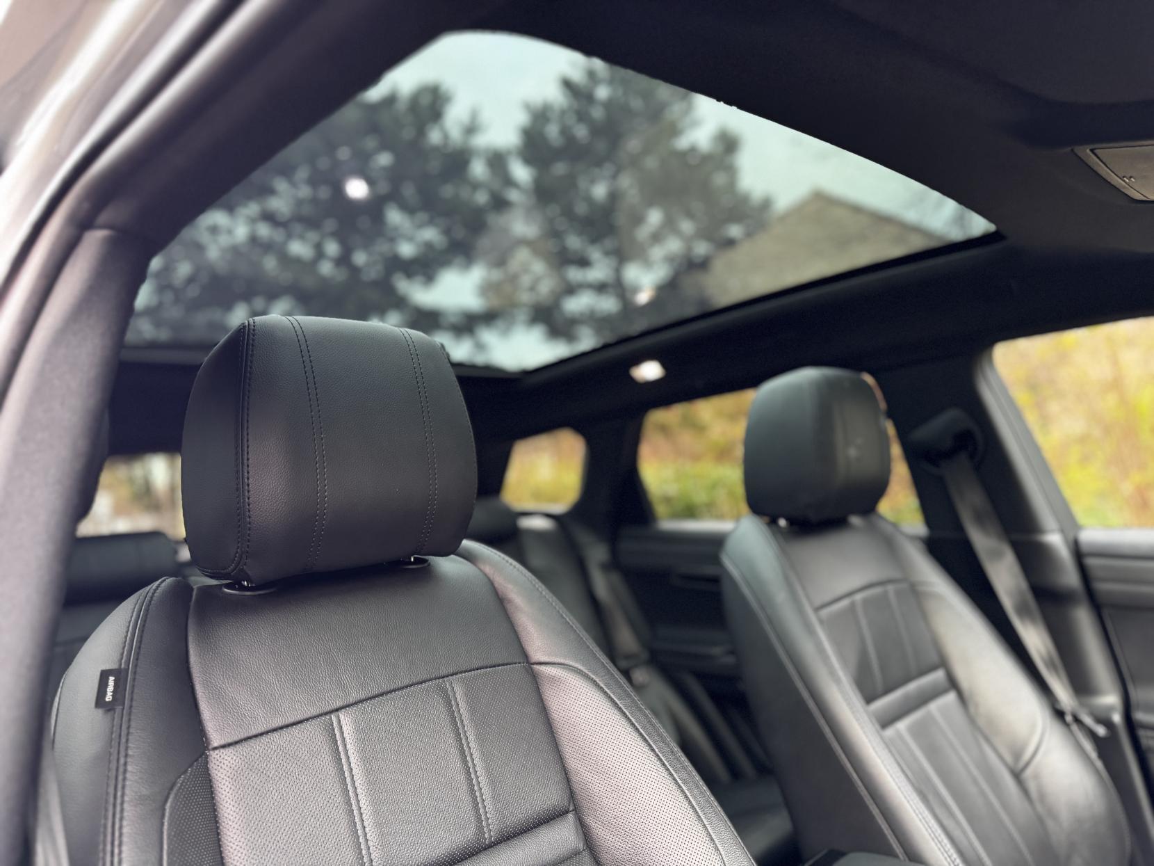 Land Rover Range Rover Evoque 2.0 D180 R-Dynamic SE SUV 5dr Diesel Auto 4WD Euro 6 (s/s) (180 ps)