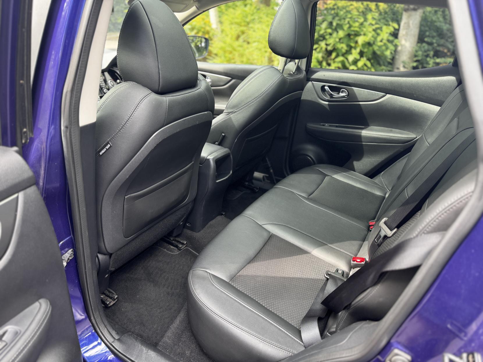 Nissan Qashqai 1.5 dCi Tekna SUV 5dr Diesel Manual Euro 6 (s/s) (110 ps)