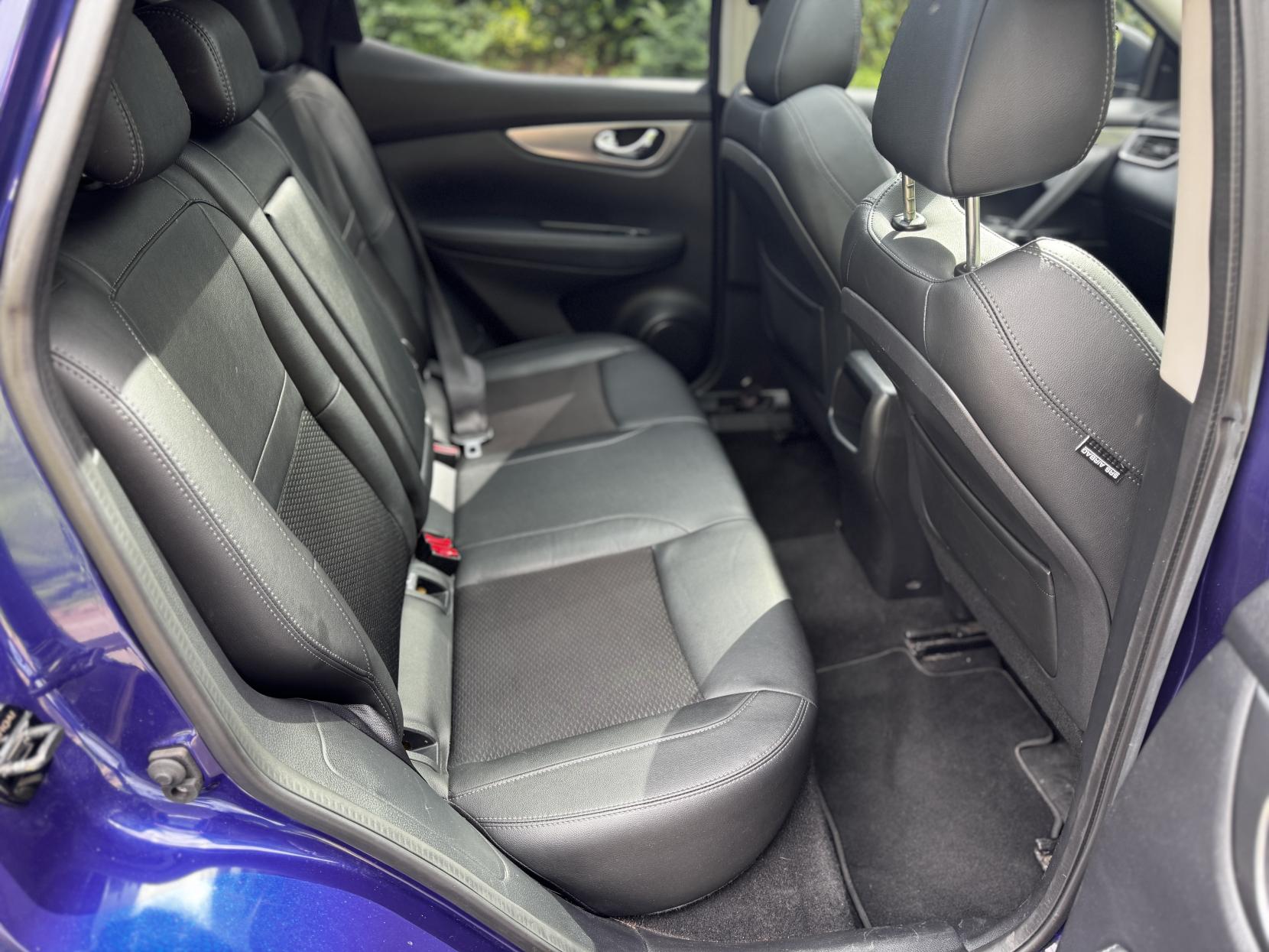 Nissan Qashqai 1.5 dCi Tekna SUV 5dr Diesel Manual Euro 6 (s/s) (110 ps)