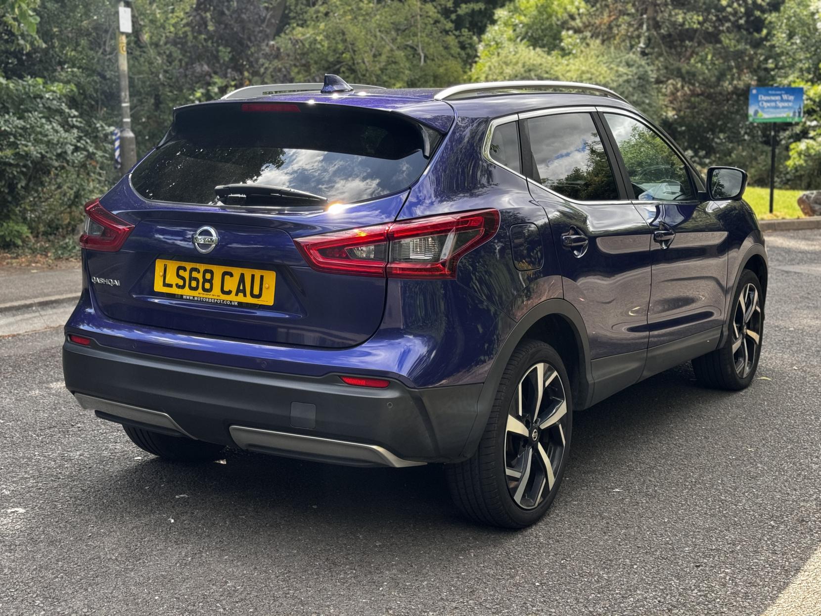 Nissan Qashqai 1.5 dCi Tekna SUV 5dr Diesel Manual Euro 6 (s/s) (110 ps)