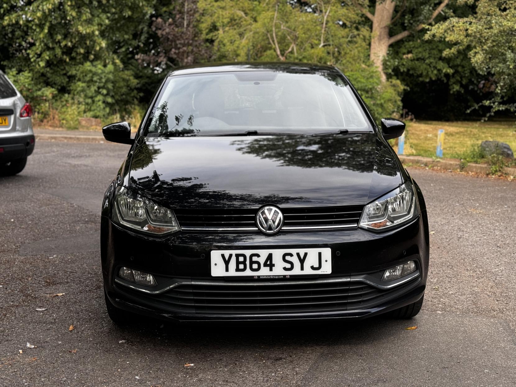 Volkswagen Polo 1.0 BlueMotion Tech SE Design Hatchback 5dr Petrol Manual Euro 6 (s/s) (60 ps)