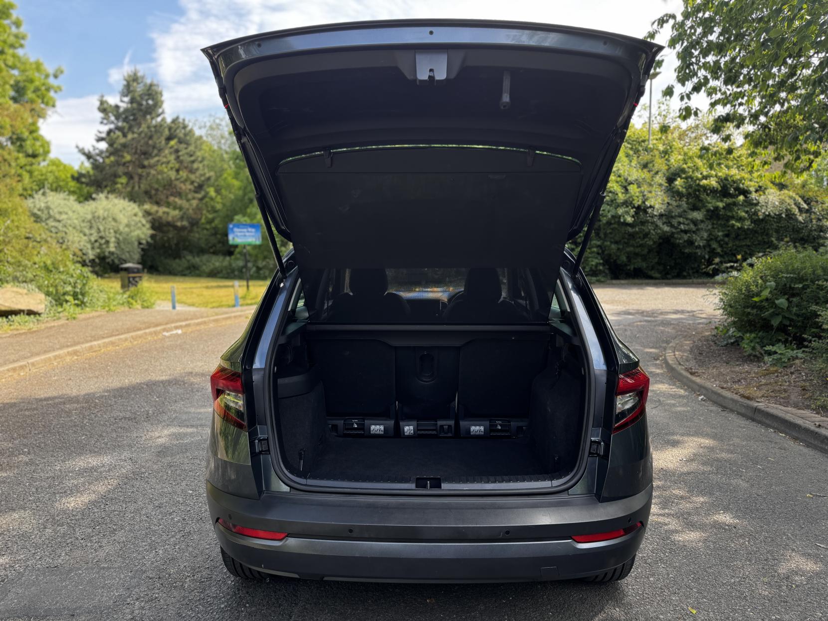 Skoda Karoq 1.6 TDI SE L SUV 5dr Diesel DSG Euro 6 (s/s) (115 ps)