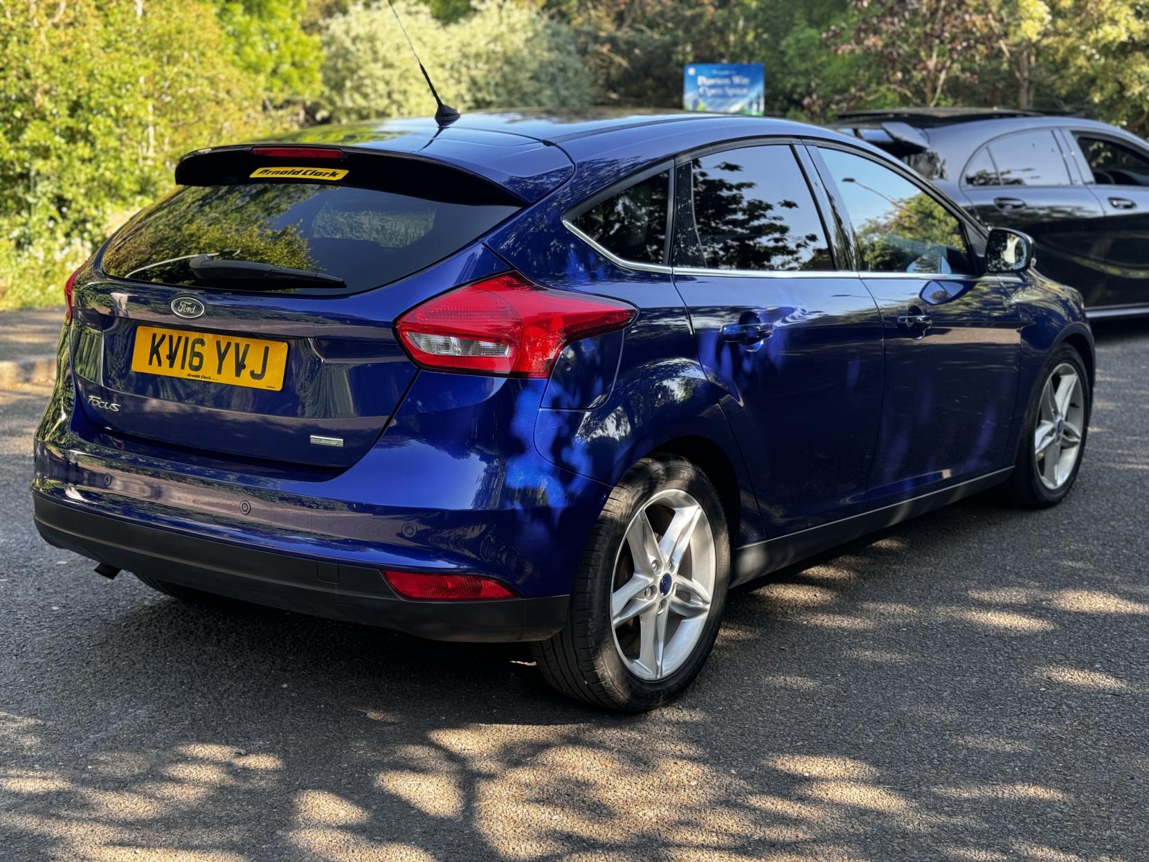 Ford Focus 1.0T EcoBoost Titanium Hatchback 5dr Petrol Manual Euro 6 (s/s) (125 ps)
