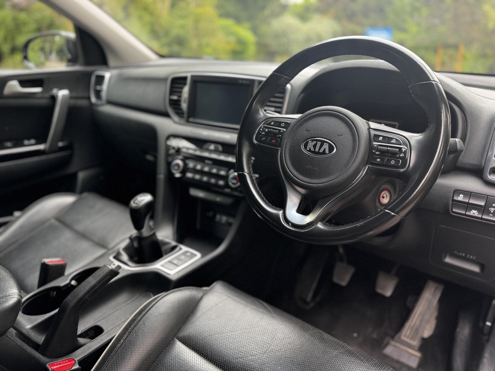Kia Sportage 1.7 CRDi 3 SUV 5dr Diesel Manual Euro 6 (s/s) (114 bhp)