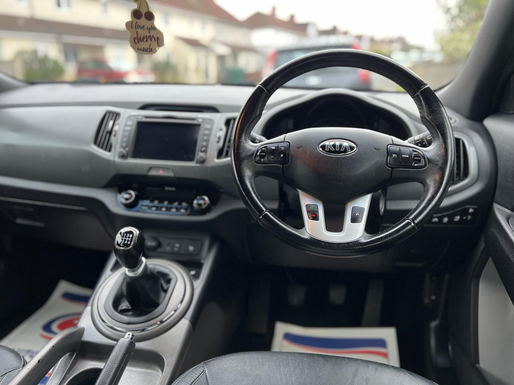 Kia Sportage 1.7 CRDi EcoDynamics Axis Edition SUV 5dr Diesel Manual 2WD Euro 6 (s/s) (114 bhp)