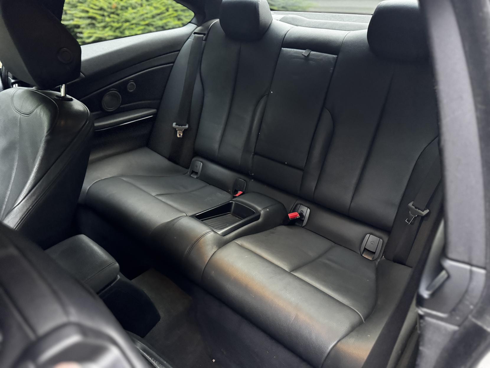 BMW 4 Series 2.0 420i M Sport Coupe 2dr Petrol Auto xDrive Euro 6 (s/s) (184 ps)