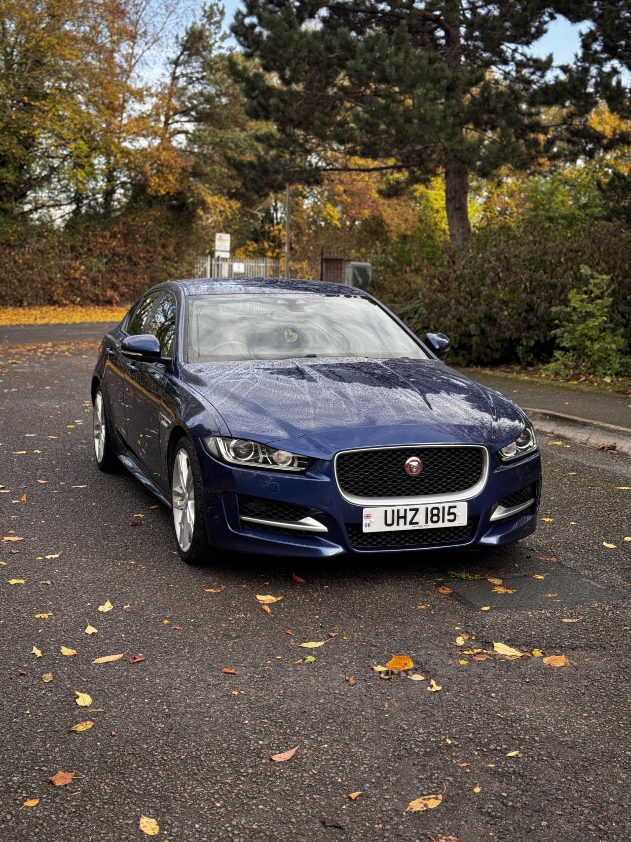 Jaguar XE 2.0d R-Sport Saloon 4dr Diesel Auto Euro 6 (s/s) (180 ps)