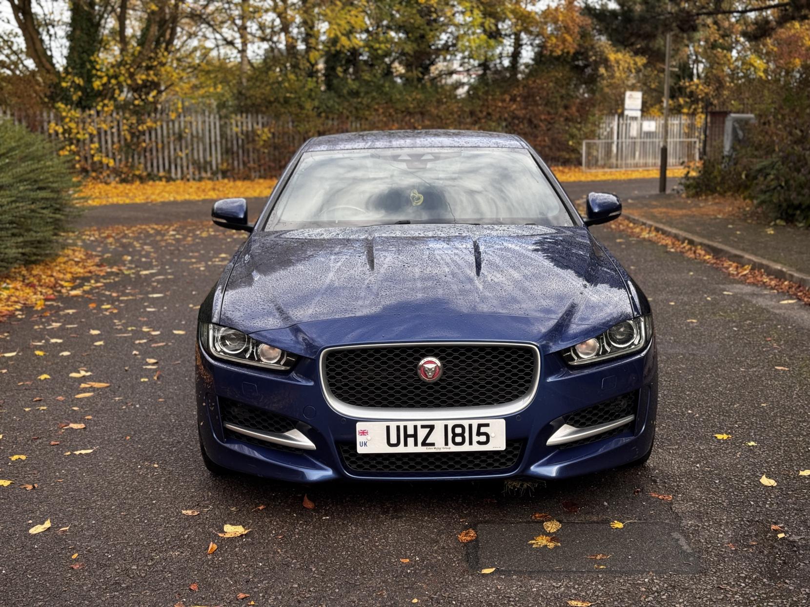 Jaguar XE 2.0d R-Sport Saloon 4dr Diesel Auto Euro 6 (s/s) (180 ps)