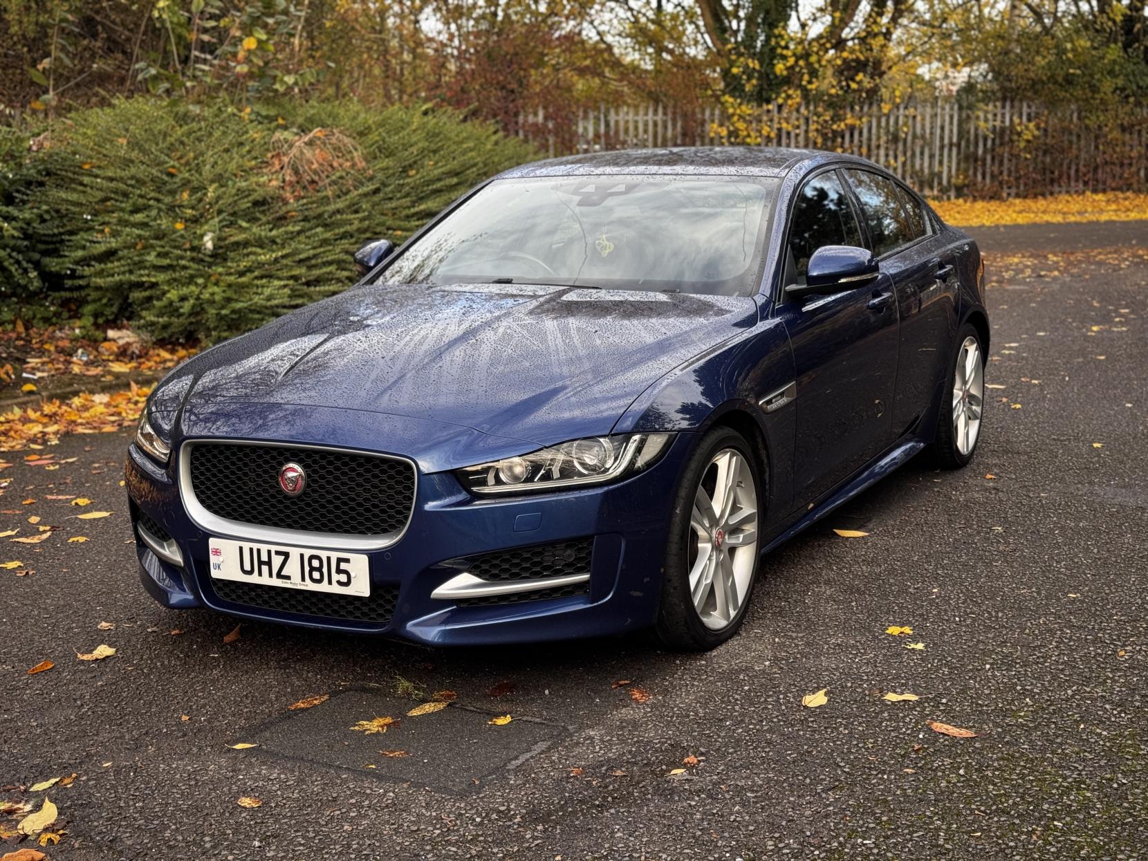 Jaguar XE 2.0d R-Sport Saloon 4dr Diesel Auto Euro 6 (s/s) (180 ps)