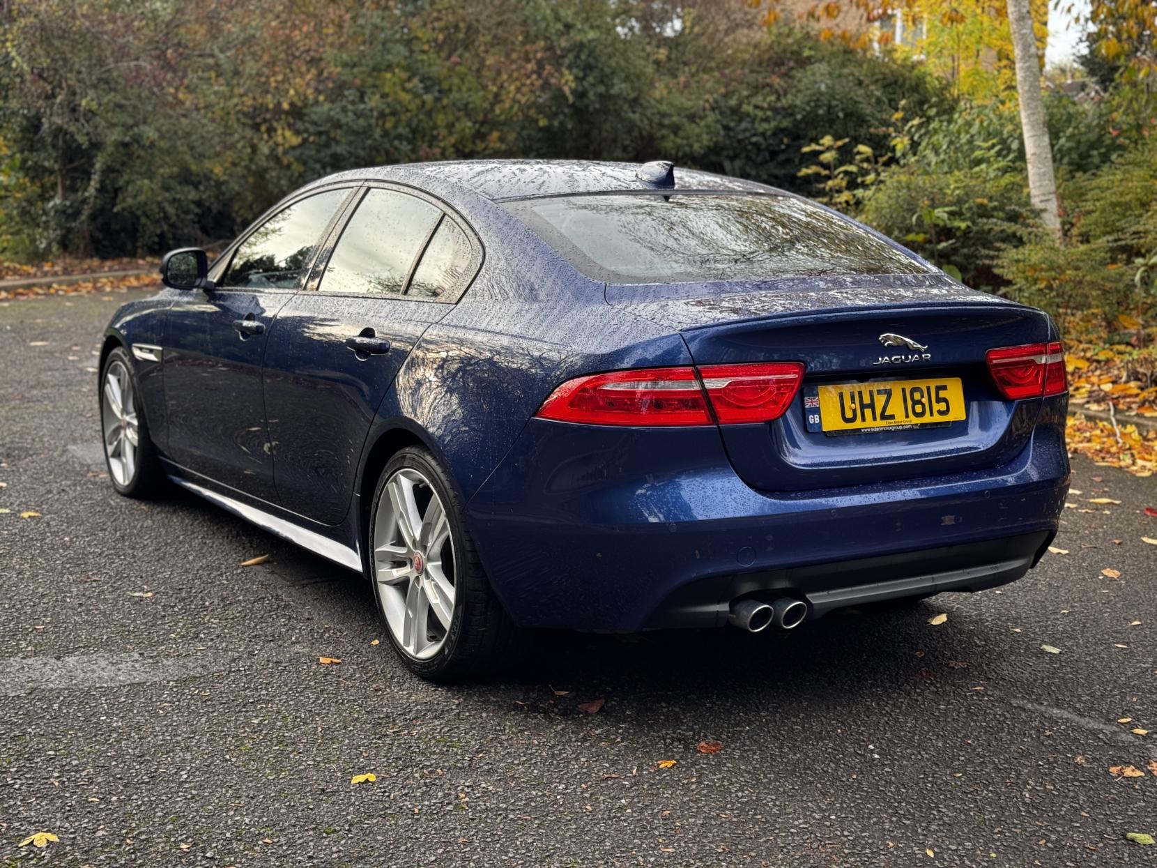 Jaguar XE 2.0d R-Sport Saloon 4dr Diesel Auto Euro 6 (s/s) (180 ps)