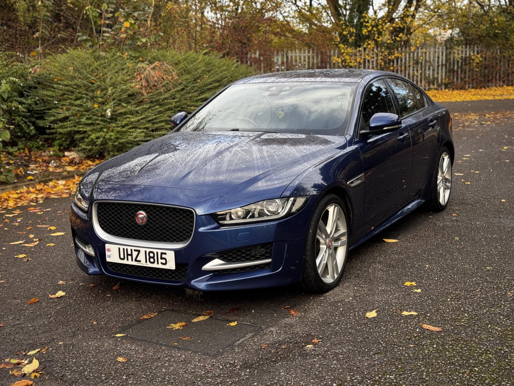 Jaguar XE 2.0d R-Sport Saloon 4dr Diesel Auto Euro 6 (s/s) (180 ps)