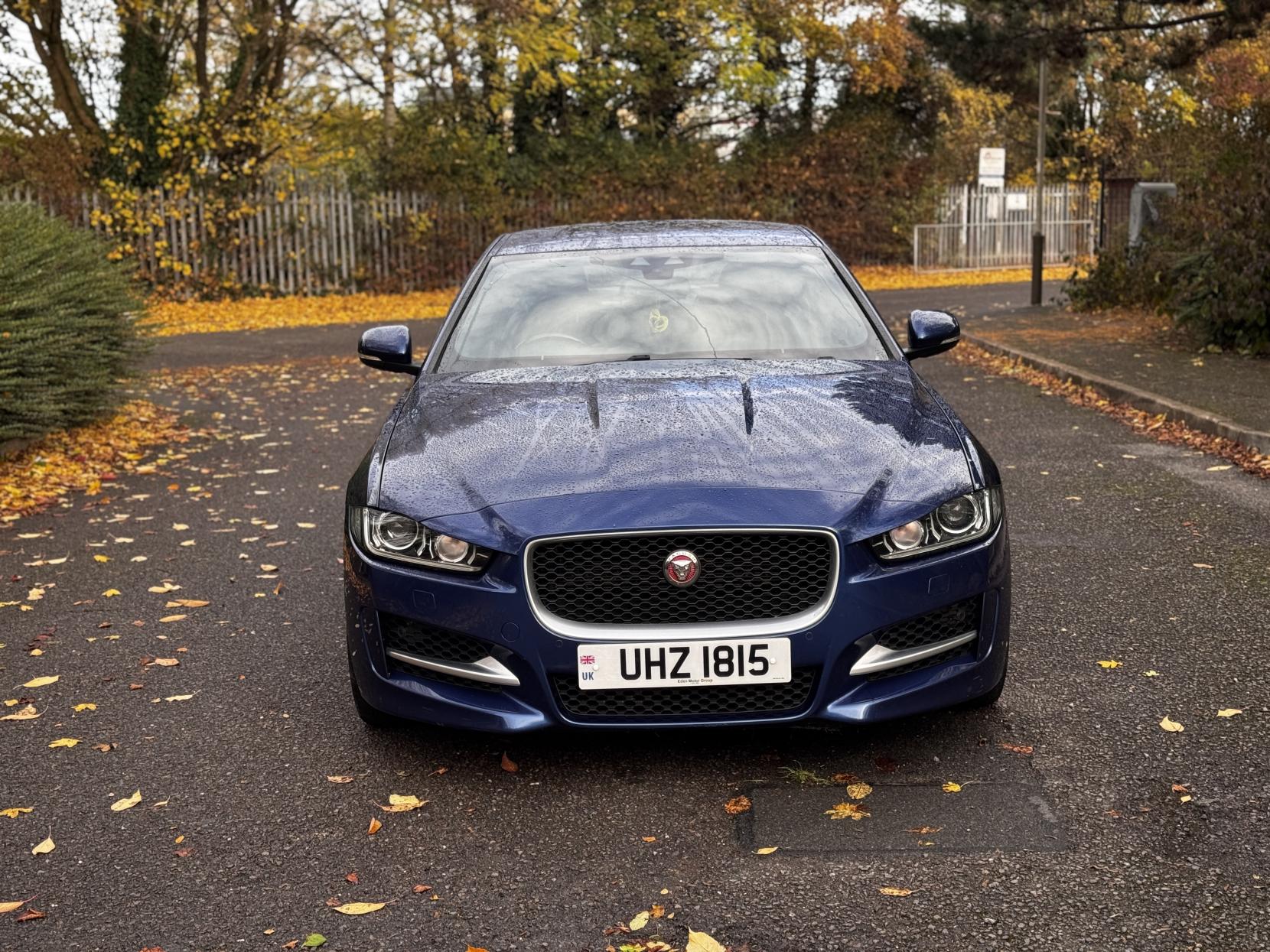 Jaguar XE 2.0d R-Sport Saloon 4dr Diesel Auto Euro 6 (s/s) (180 ps)