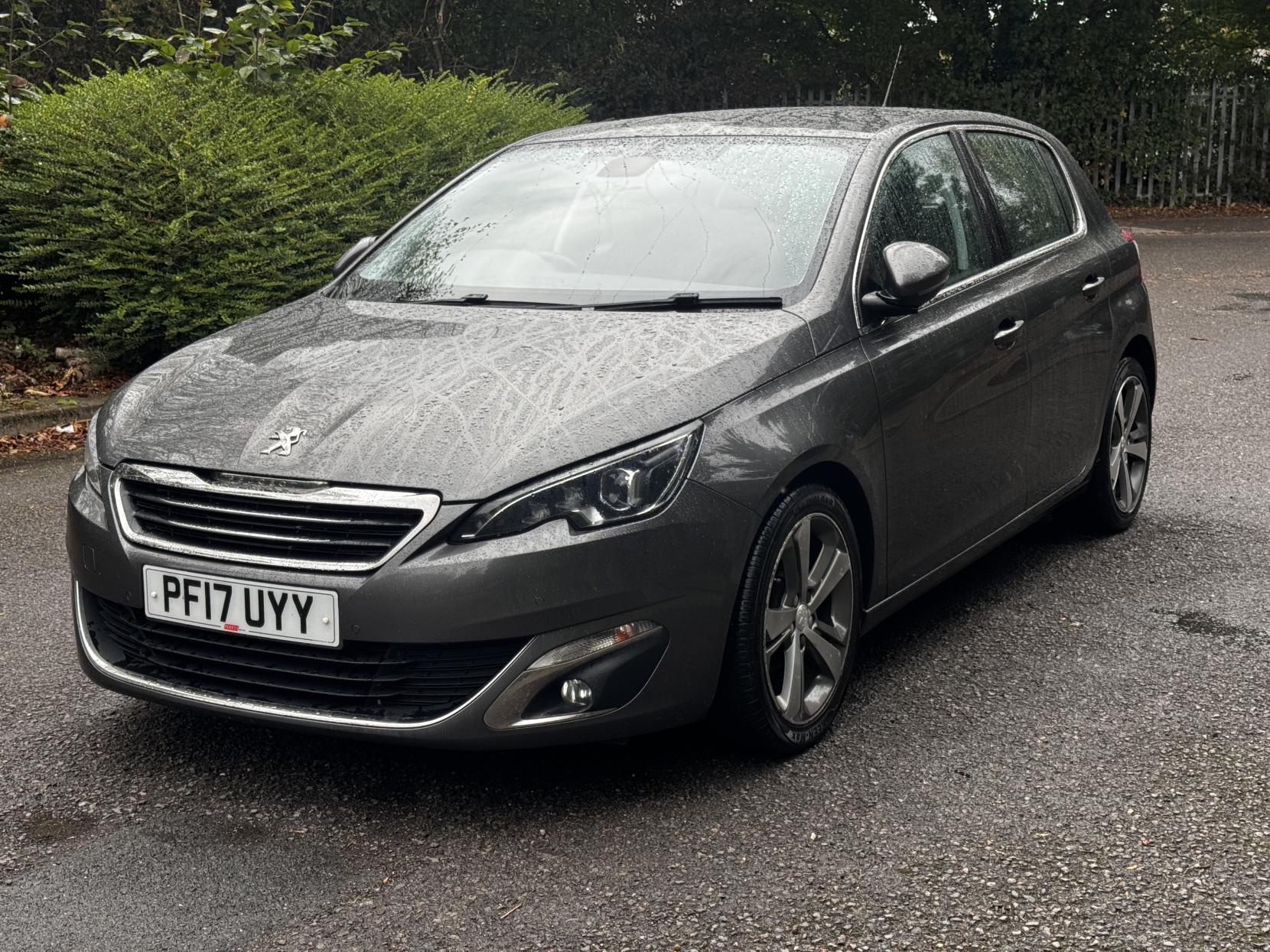 Peugeot 308 1.2 PureTech Allure Hatchback 5dr Petrol Manual Euro 6 (s/s) (110 ps)