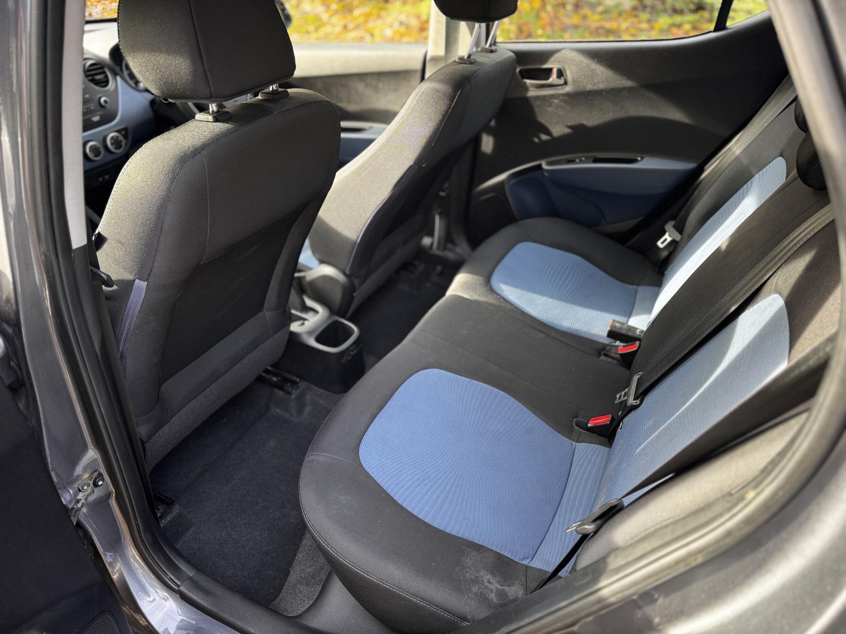 Hyundai i10 1.0 SE Hatchback 5dr Petrol Manual Euro 5 (66 ps)