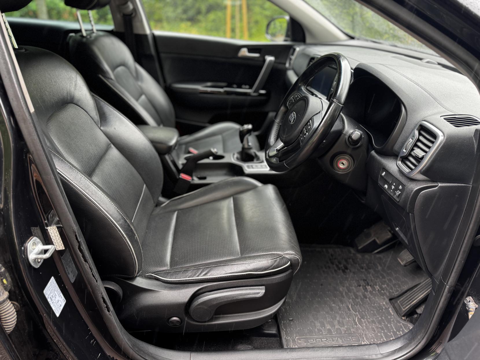 Kia Sportage 1.7 CRDi 3 SUV 5dr Diesel Manual Euro 6 (s/s) (114 bhp)