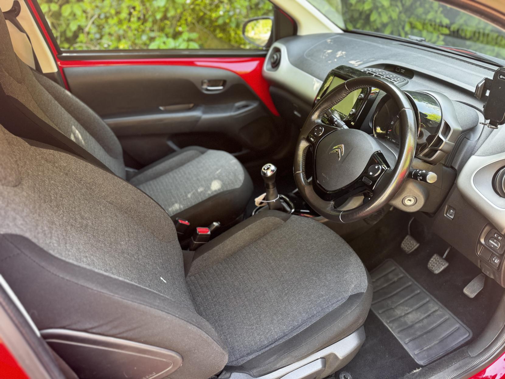 Citroen C1 1.2 PureTech Flair Hatchback 3dr Petrol Manual Euro 5 (Euro 5) (82 ps)