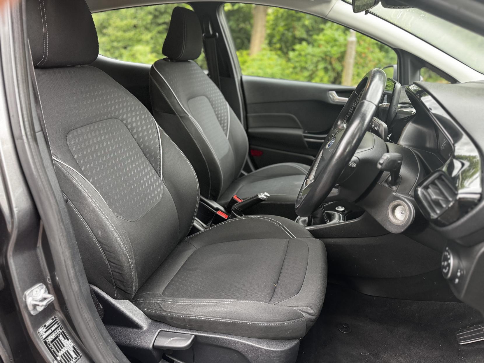 Ford Fiesta 1.1 Ti-VCT Zetec Hatchback 5dr Petrol Manual Euro 6 (s/s) (85 ps)