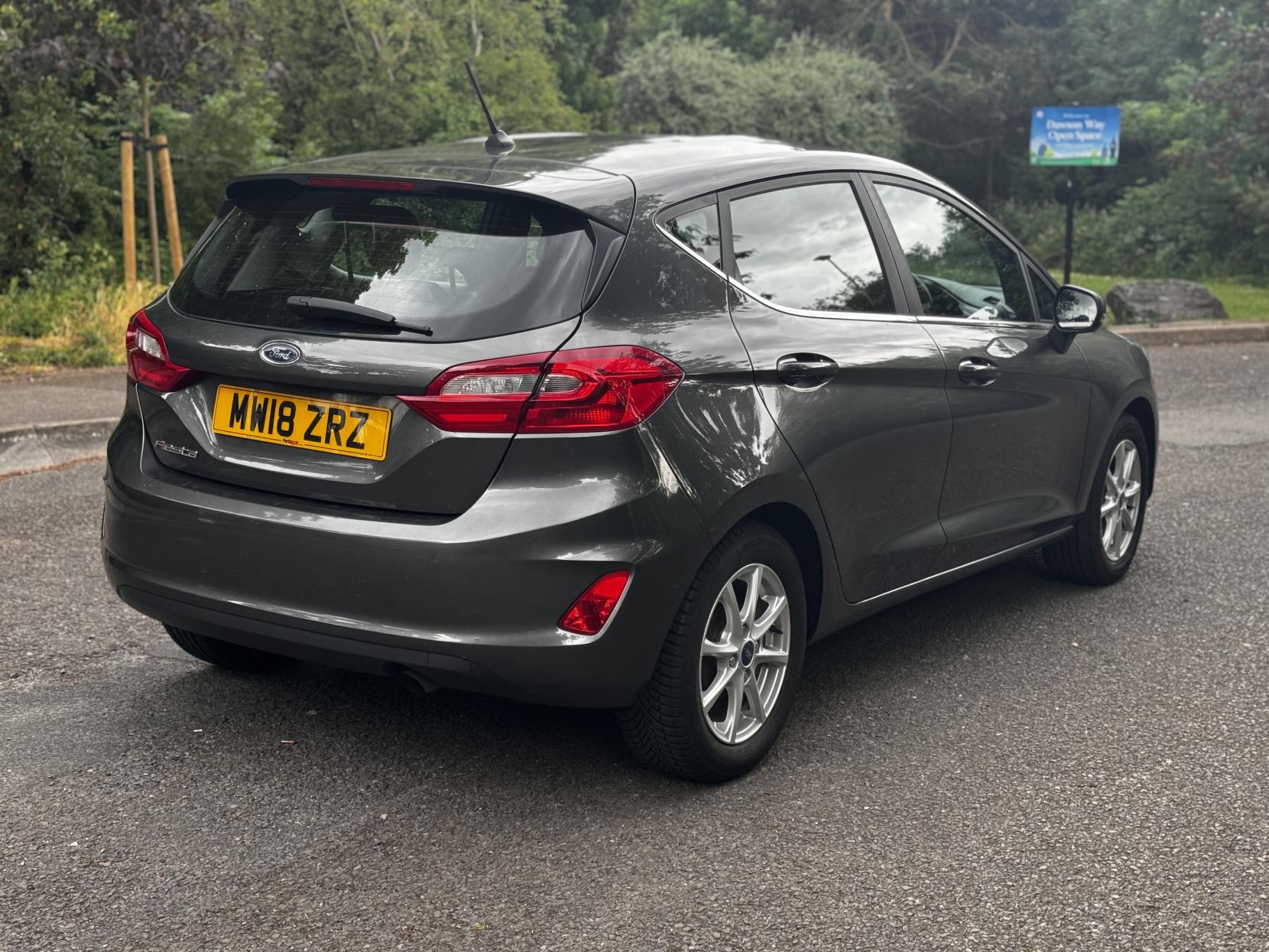 Ford Fiesta 1.1 Ti-VCT Zetec Hatchback 5dr Petrol Manual Euro 6 (s/s) (85 ps)