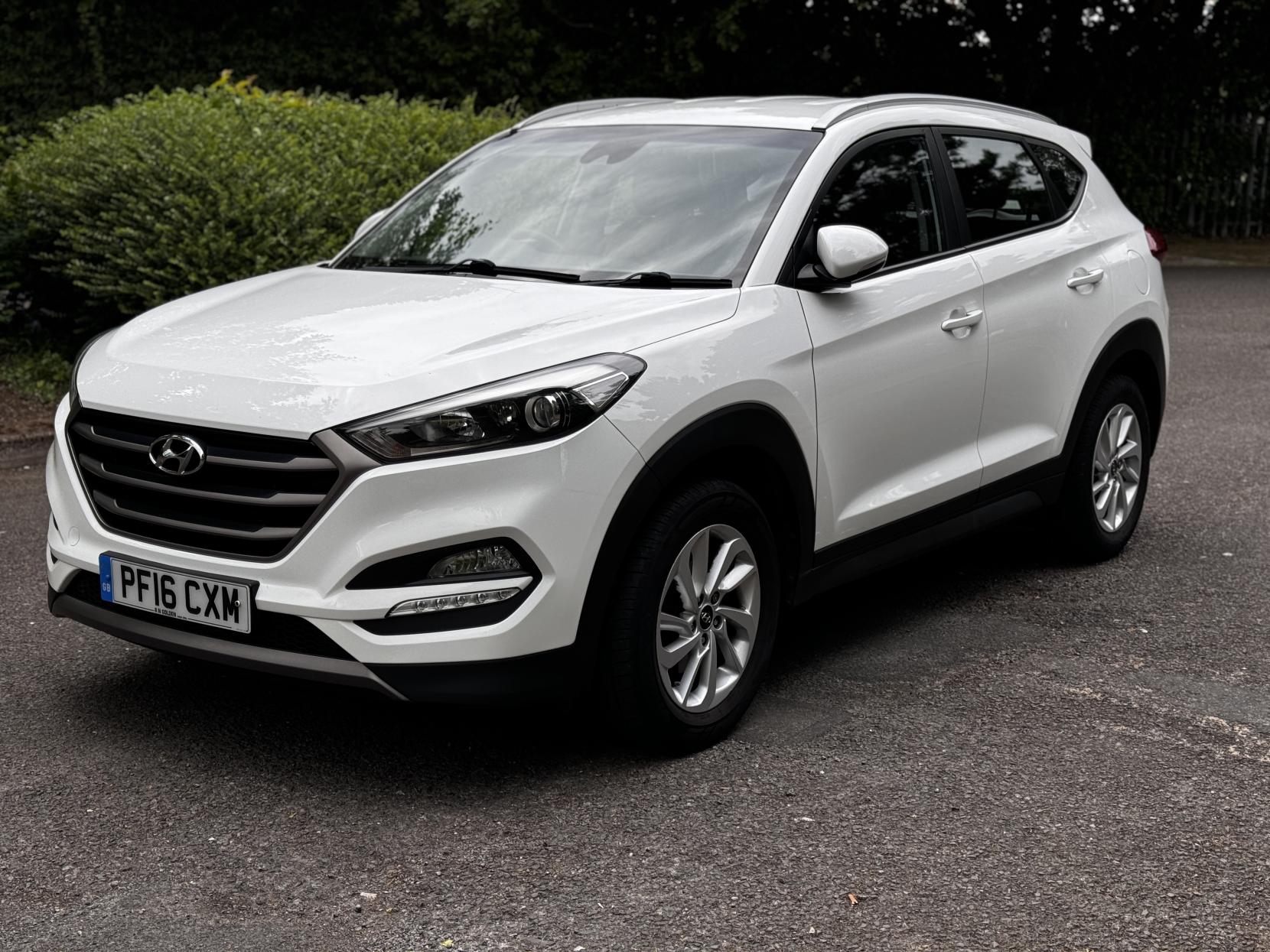 Hyundai TUCSON 1.7 CRDi Blue Drive SE Nav SUV 5dr Diesel Manual Euro 6 (s/s) (116 ps)