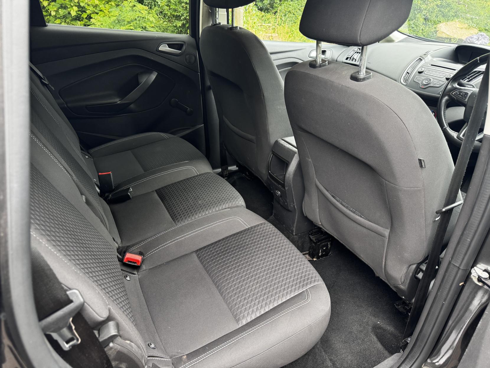 Ford C-Max 1.0T EcoBoost Zetec MPV 5dr Petrol Manual Euro 6 (s/s) (125 ps)