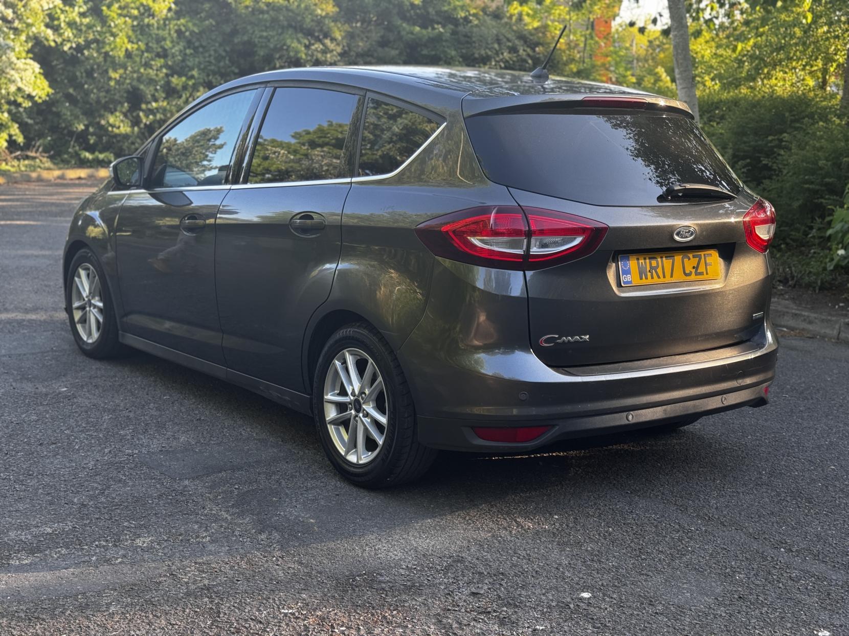 Ford C-Max 1.0T EcoBoost Zetec MPV 5dr Petrol Manual Euro 6 (s/s) (125 ps)