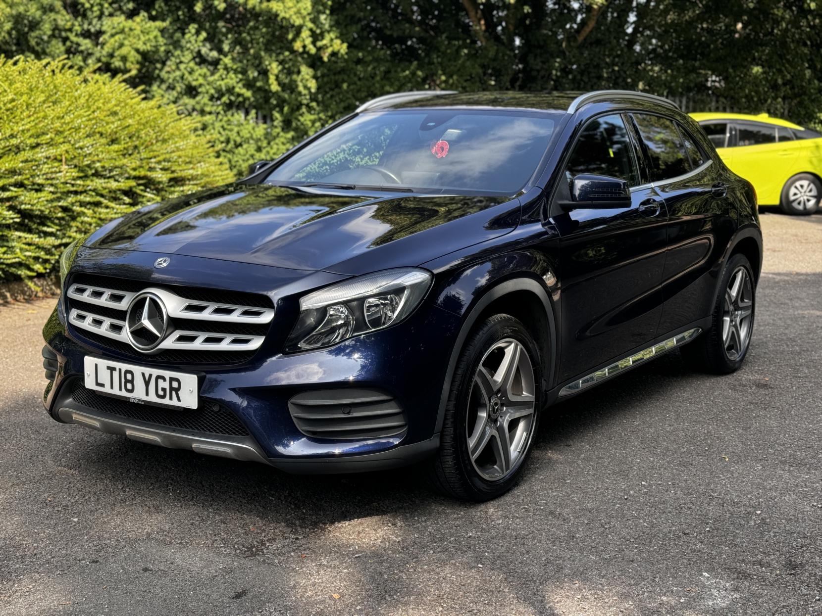 Mercedes-Benz GLA 2.1 GLA200d AMG Line SUV 5dr Diesel 7G-DCT Euro 6 (s/s) (136 ps)