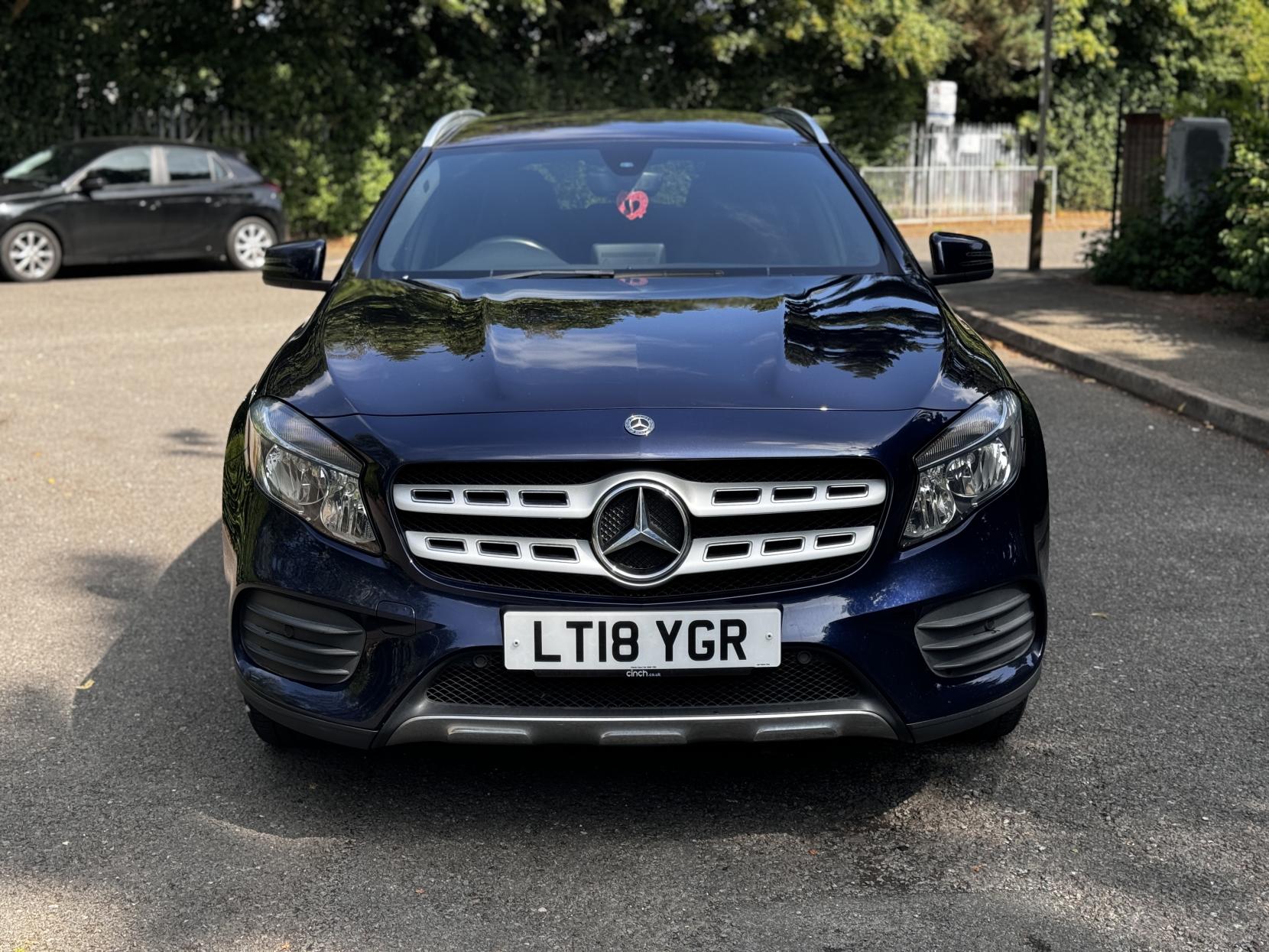 Mercedes-Benz GLA 2.1 GLA200d AMG Line SUV 5dr Diesel 7G-DCT Euro 6 (s/s) (136 ps)