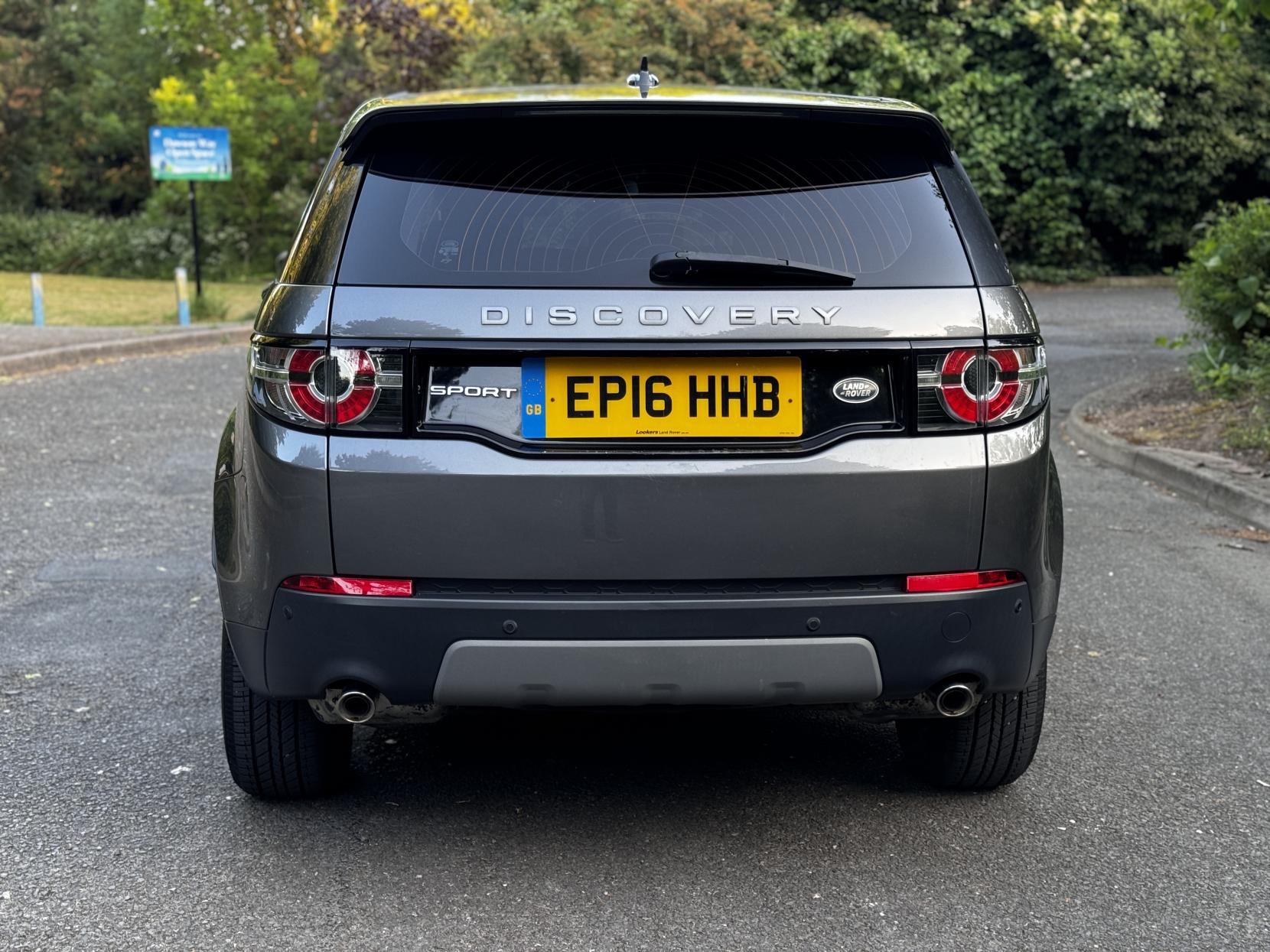 Land Rover Discovery Sport 2.0 TD4 SE Tech SUV 5dr Diesel Manual 4WD Euro 6 (s/s) (180 ps)