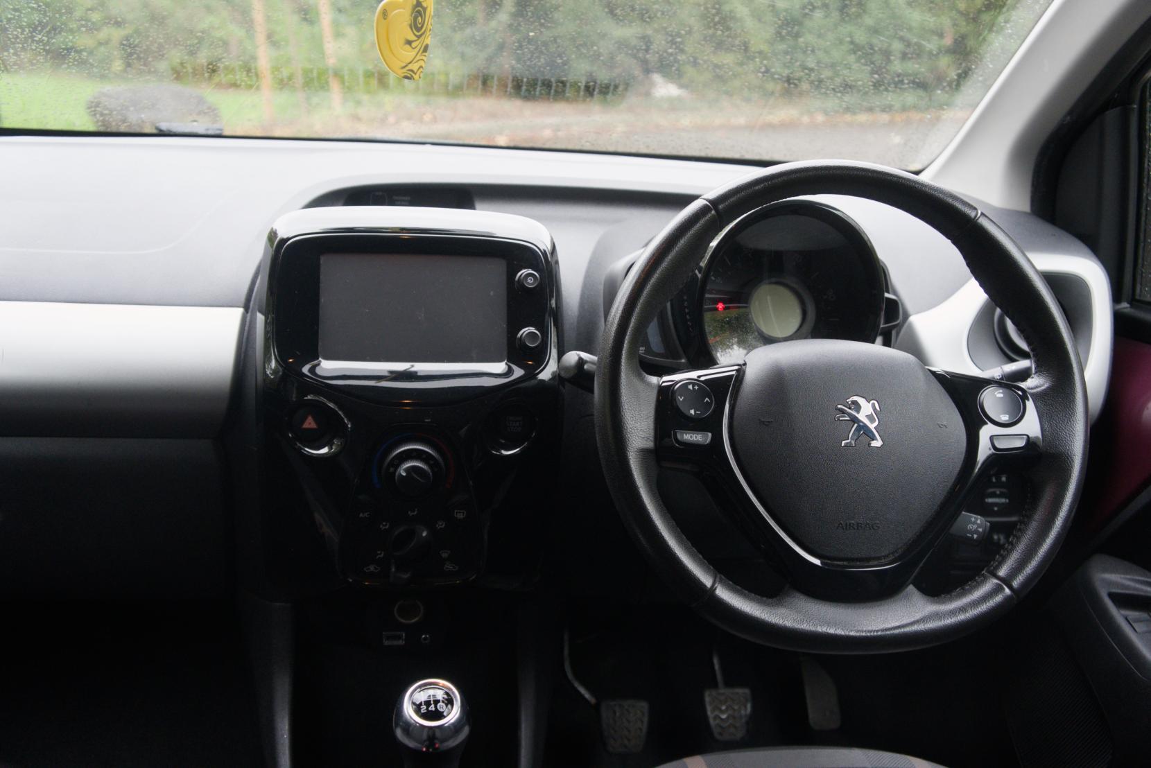 Peugeot 108 1.2 PureTech Allure Hatchback 5dr Petrol Manual Euro 6 (82 ps)