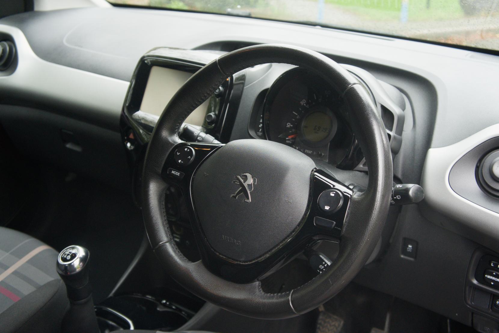 Peugeot 108 1.2 PureTech Allure Hatchback 5dr Petrol Manual Euro 6 (82 ps)
