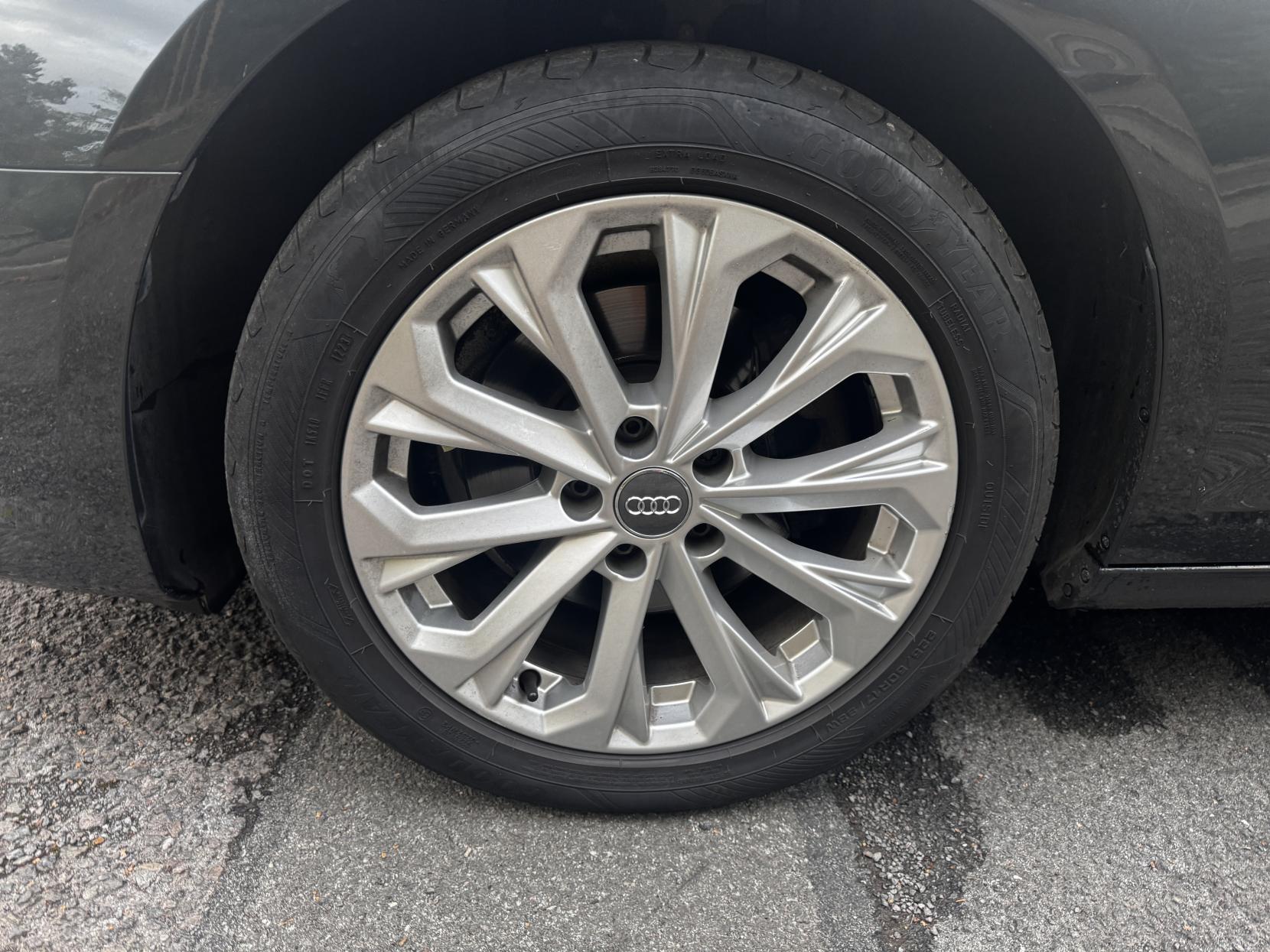 Audi A4 Avant 2.0 TDI 35 Technik Estate 5dr Diesel S Tronic Euro 6 (s/s) (163 ps)