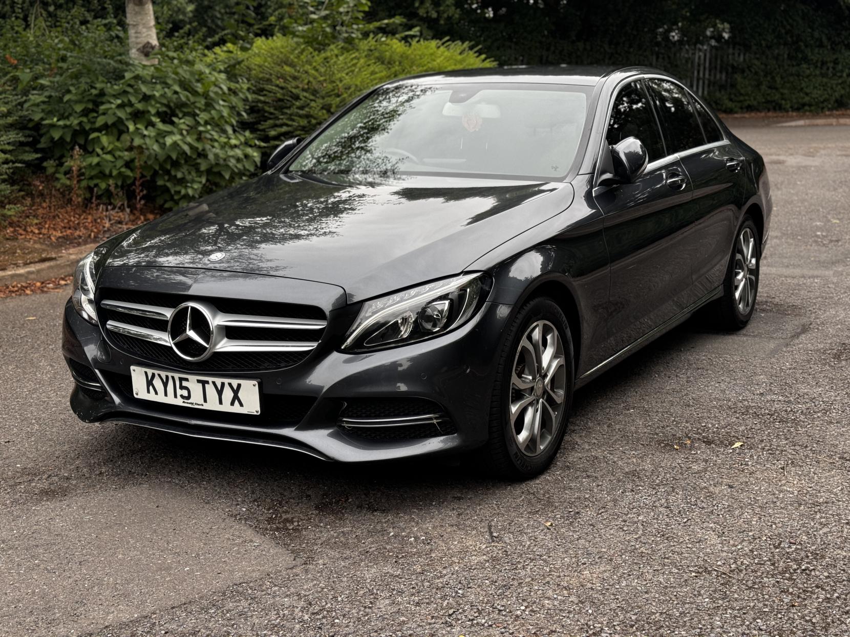 Mercedes-Benz C Class 2.1 C250 BlueTEC Sport Saloon 4dr Diesel G-Tronic+ Euro 6 (s/s) (204 ps)
